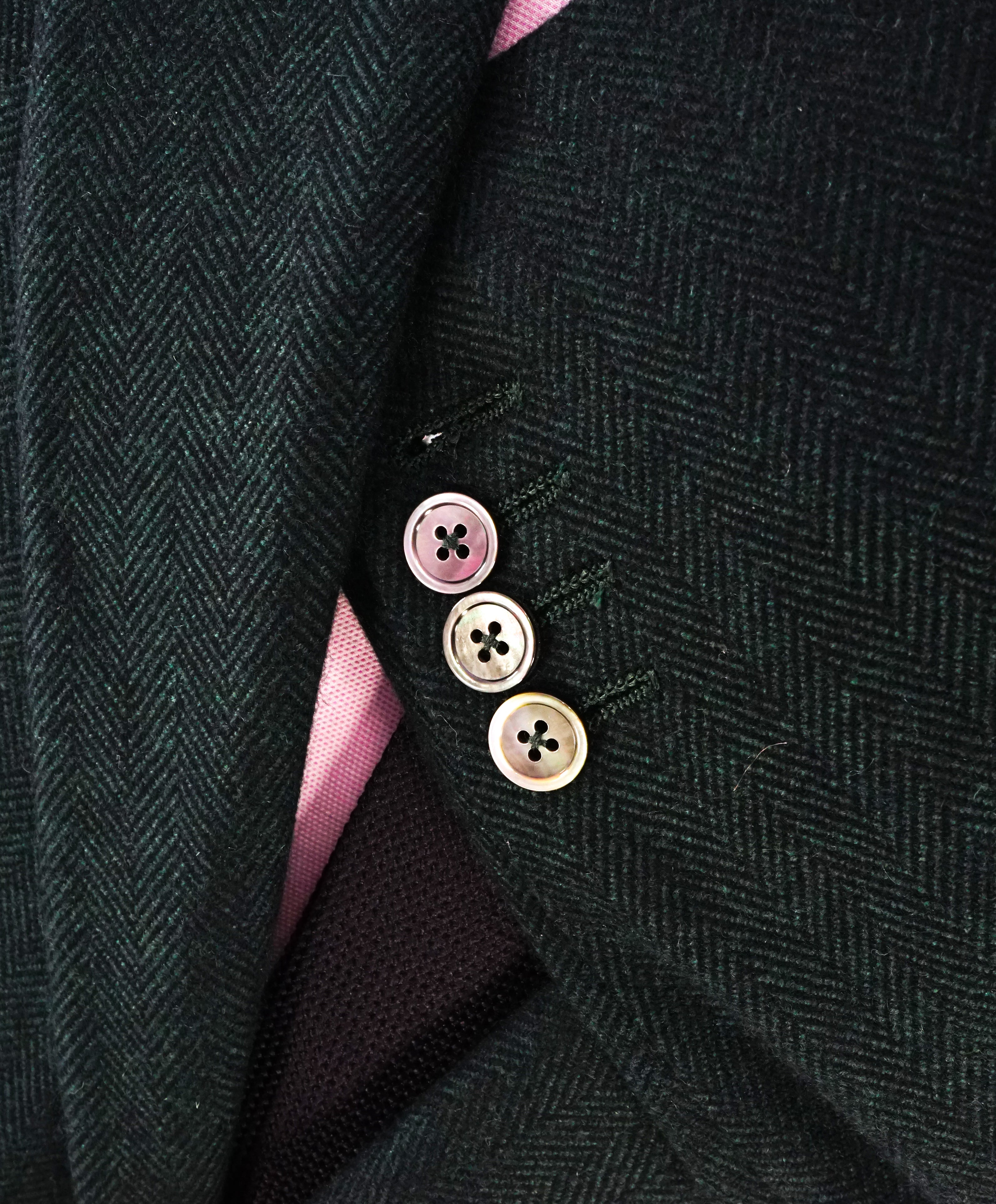 HICKEY FREEMAN -CARLO BARBERA PURE CASHMERE Green Herringbone Suit- 46S