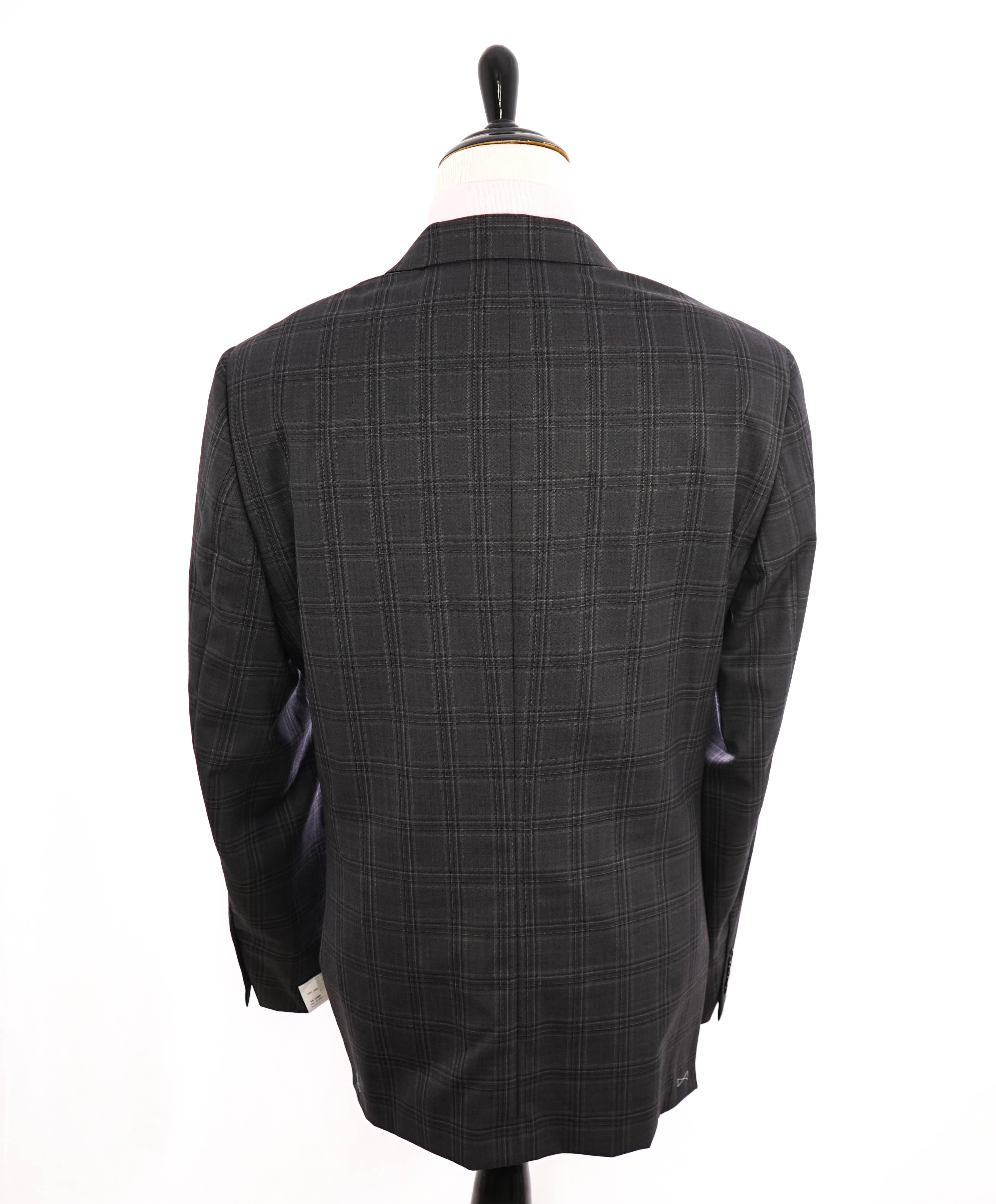 HICKEY FREEMAN - Solid Gray Plaid Check "Milburn ii" Notch Lapel Suit - 48L