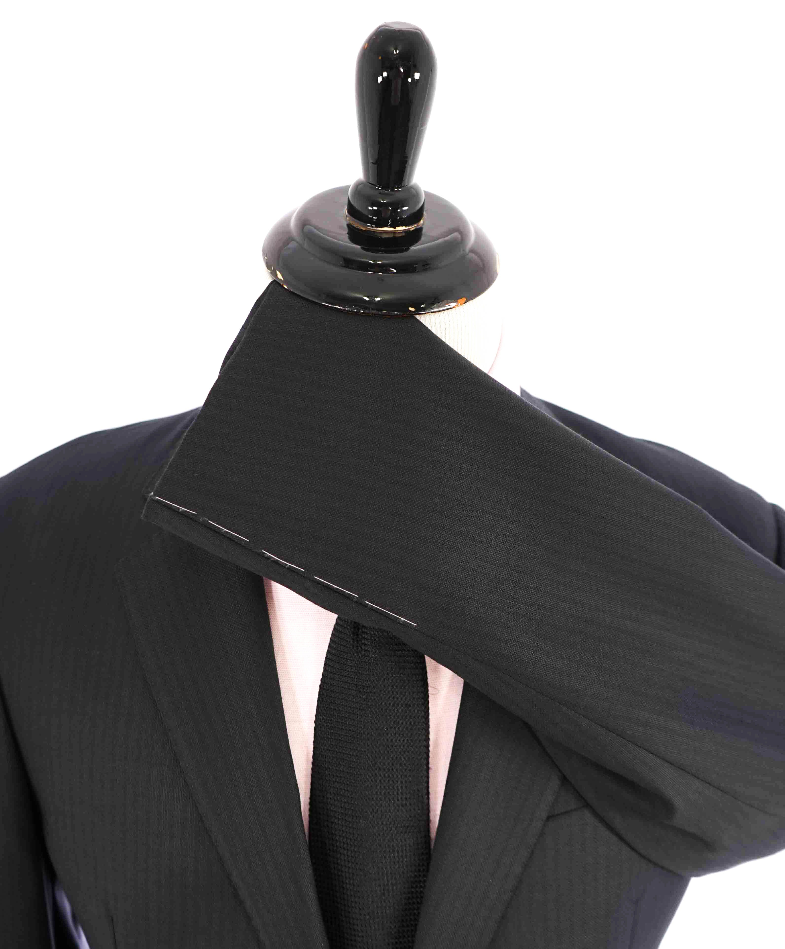 $2,995 GIORGIO ARMANI - “SOFT” Textured Royal Oxford Weave Black Blazer - 40R