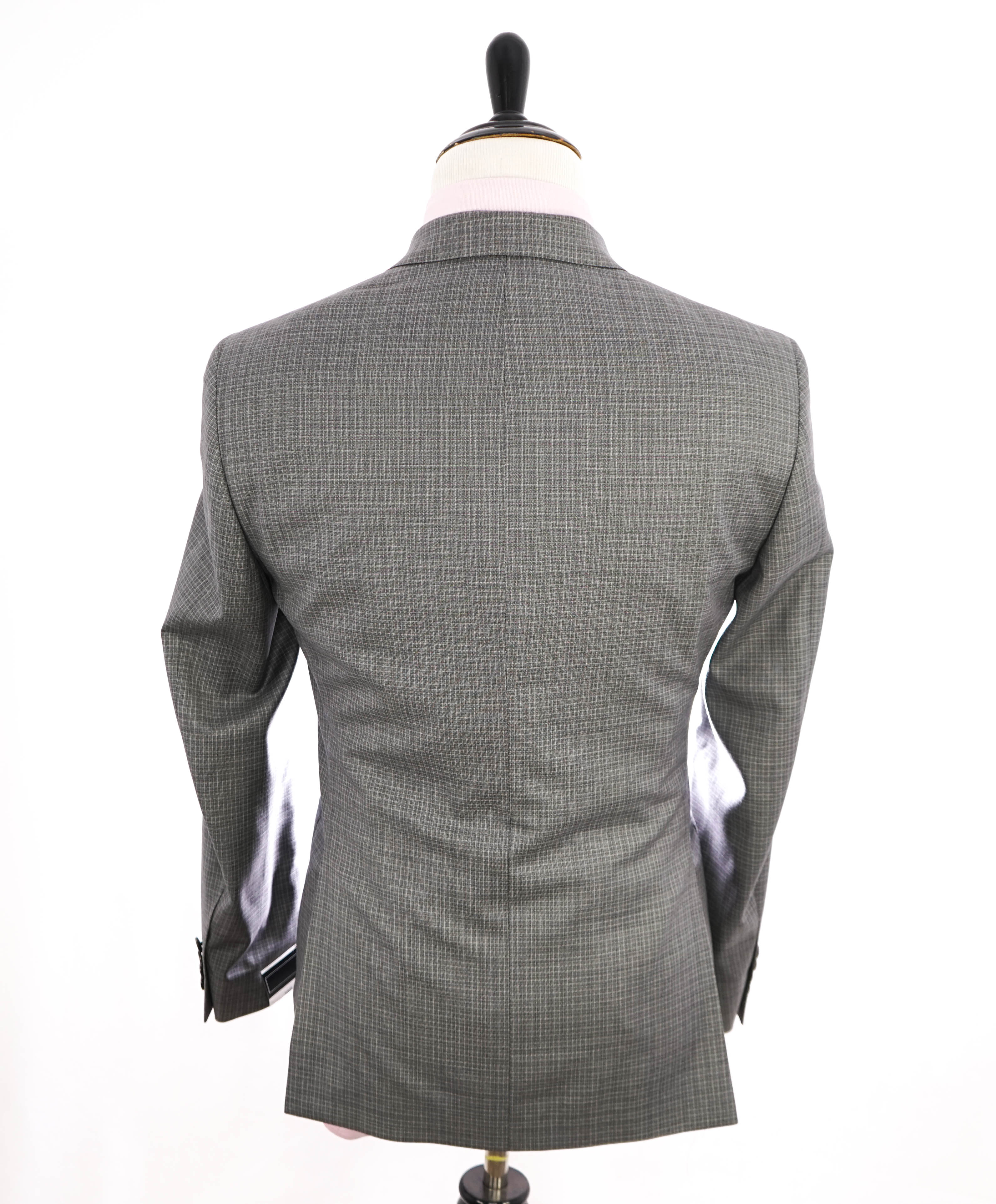 SAMUELSOHN - "SB YARDLEY" Gray Micro Check Super 130's Suit - 38R