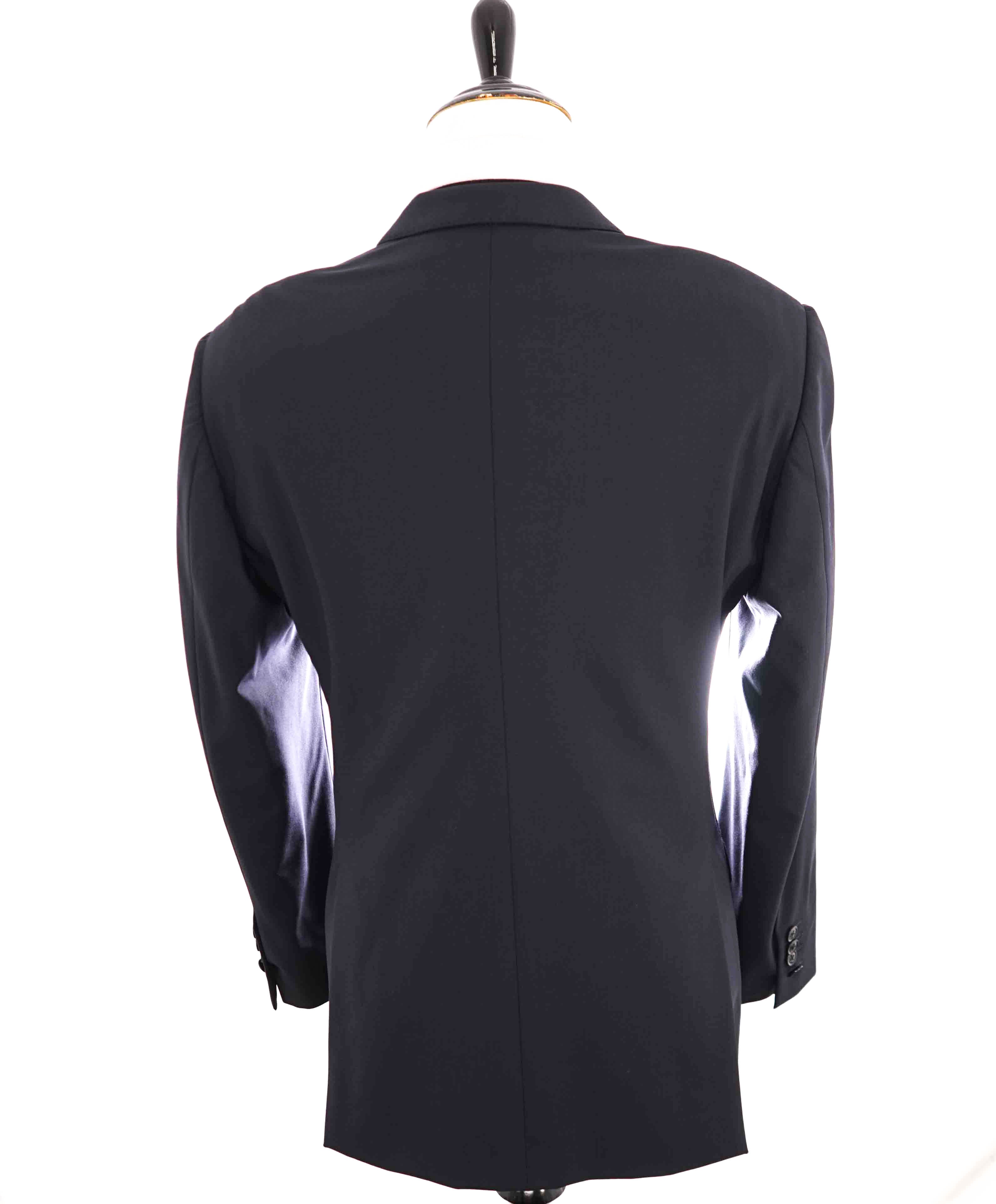 $1,795 ARMANI COLLEZIONI - “Su Misura” ITALY Navy *CLOSET STAPLE Blazer - 42R