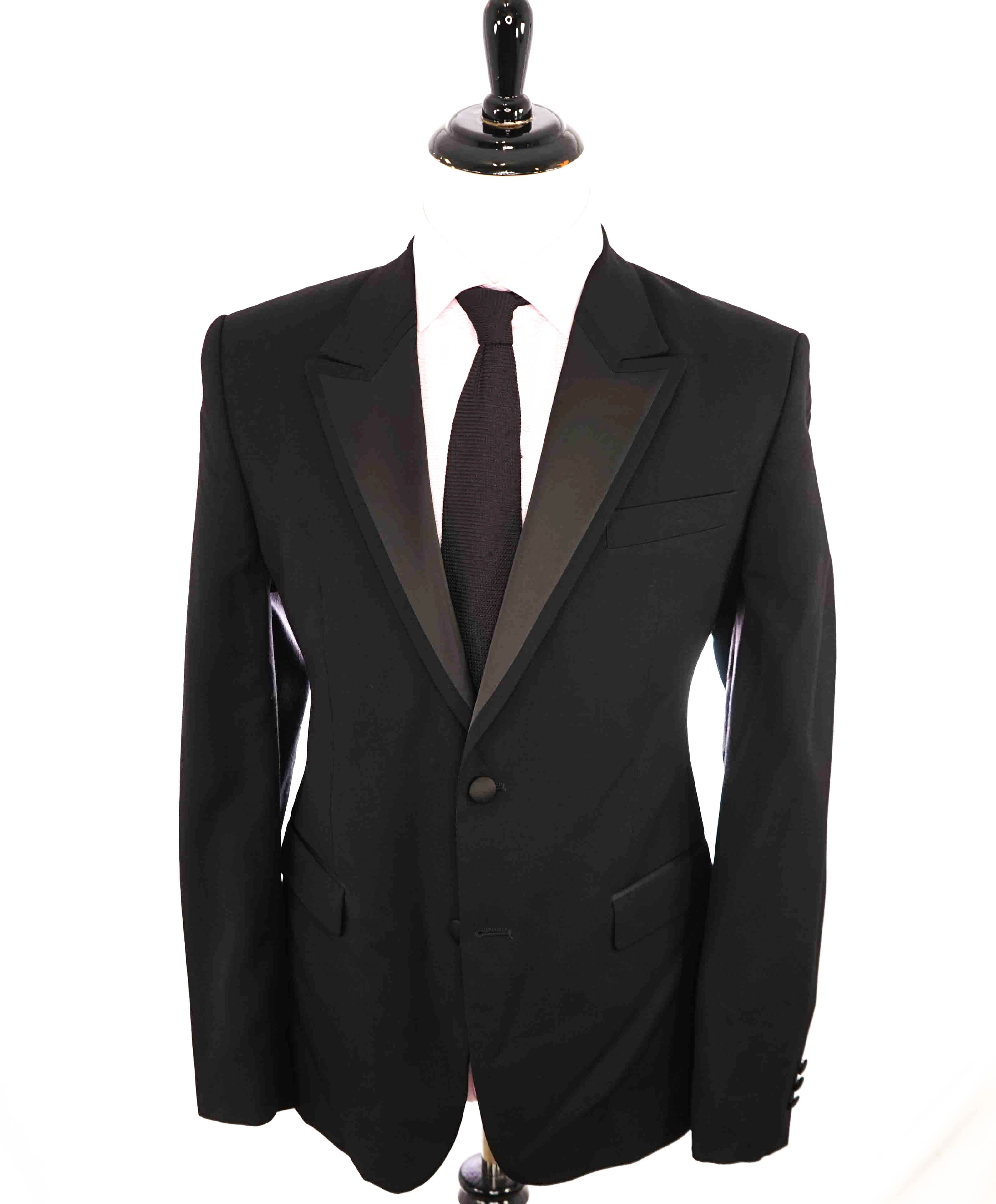 $1,195 VERSACE COLLECTION - Black PEAK LAPEL TuxDinner Jacket Blazer  - 42R