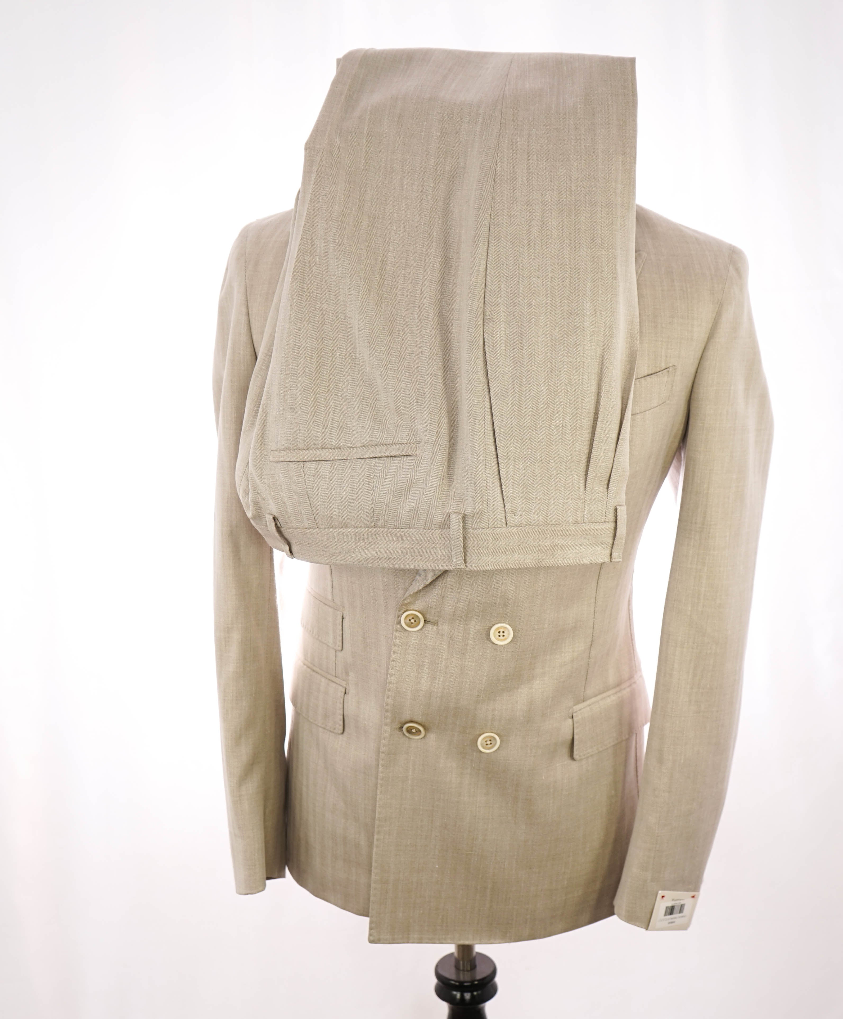 ELEVENTY - By LORO PIANA "Wool/Silk/Linen" Herringbone Summer Suit - 40 (50 EU)