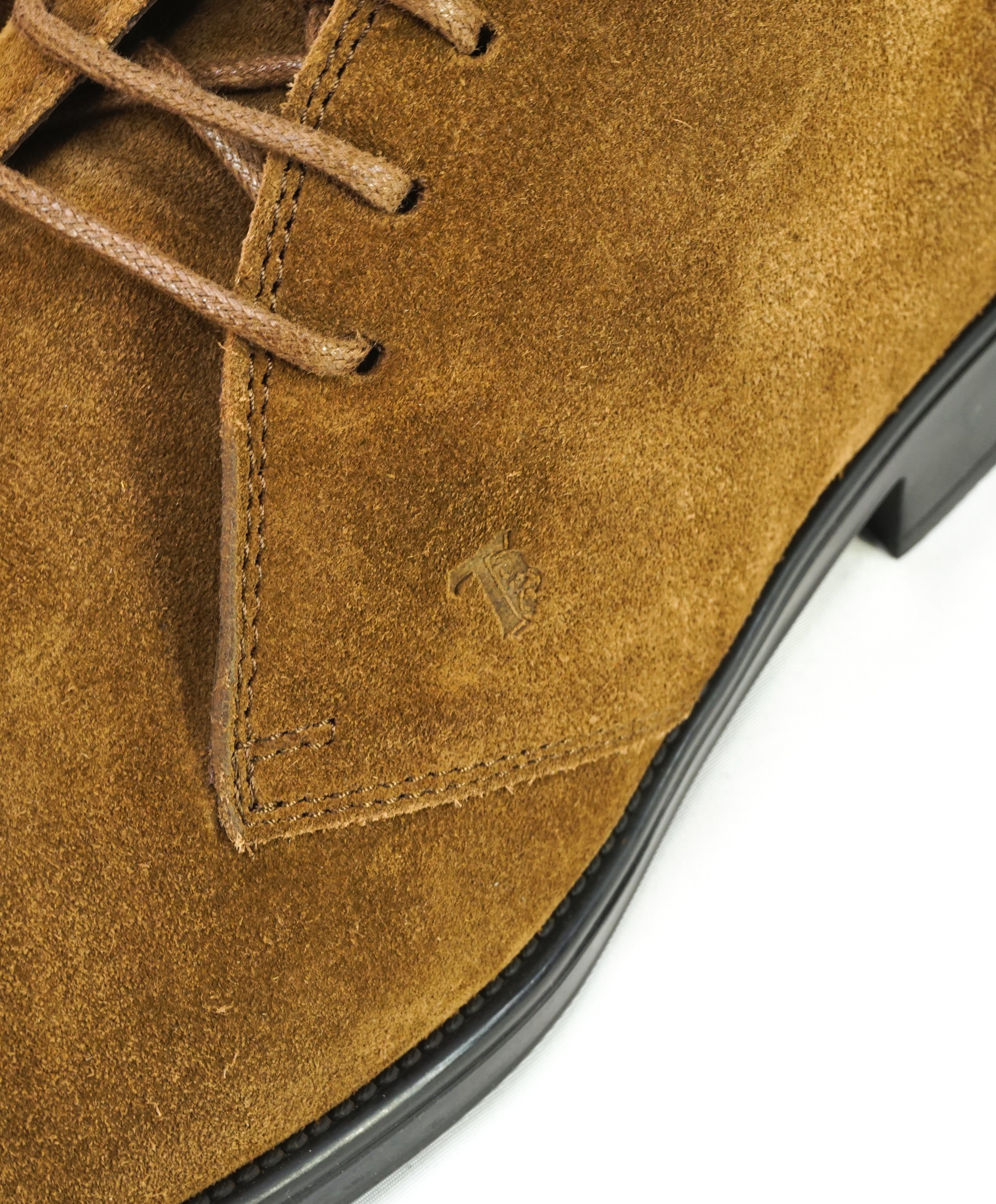 TOD’S - Brown Snuff Suede Logo Chukka Boot With Logo - 12