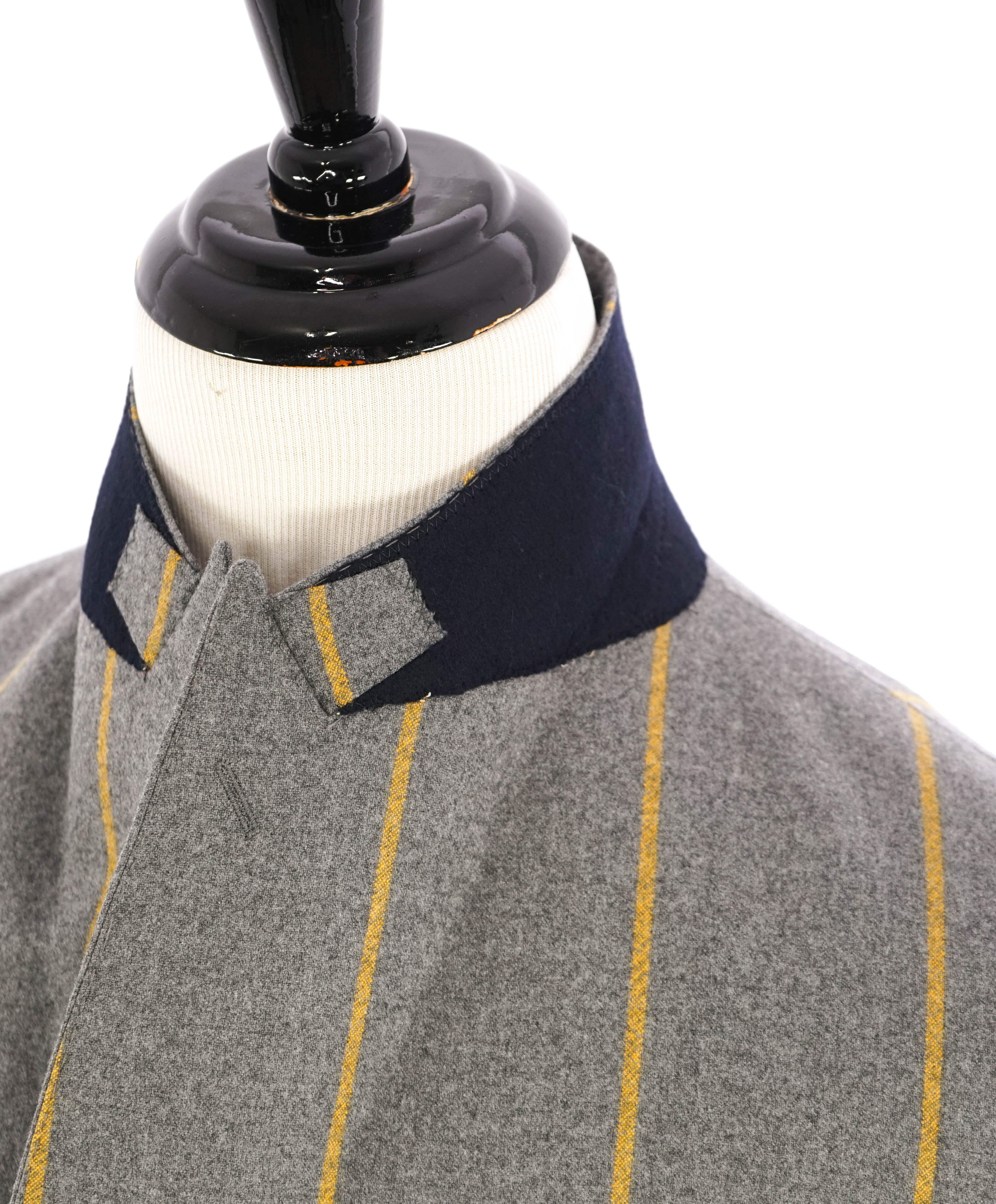 ELEVENTY - Gray/Yellow Bold Stripe Double Breasted Semi-Lined Blazer - 40 (50 EU)