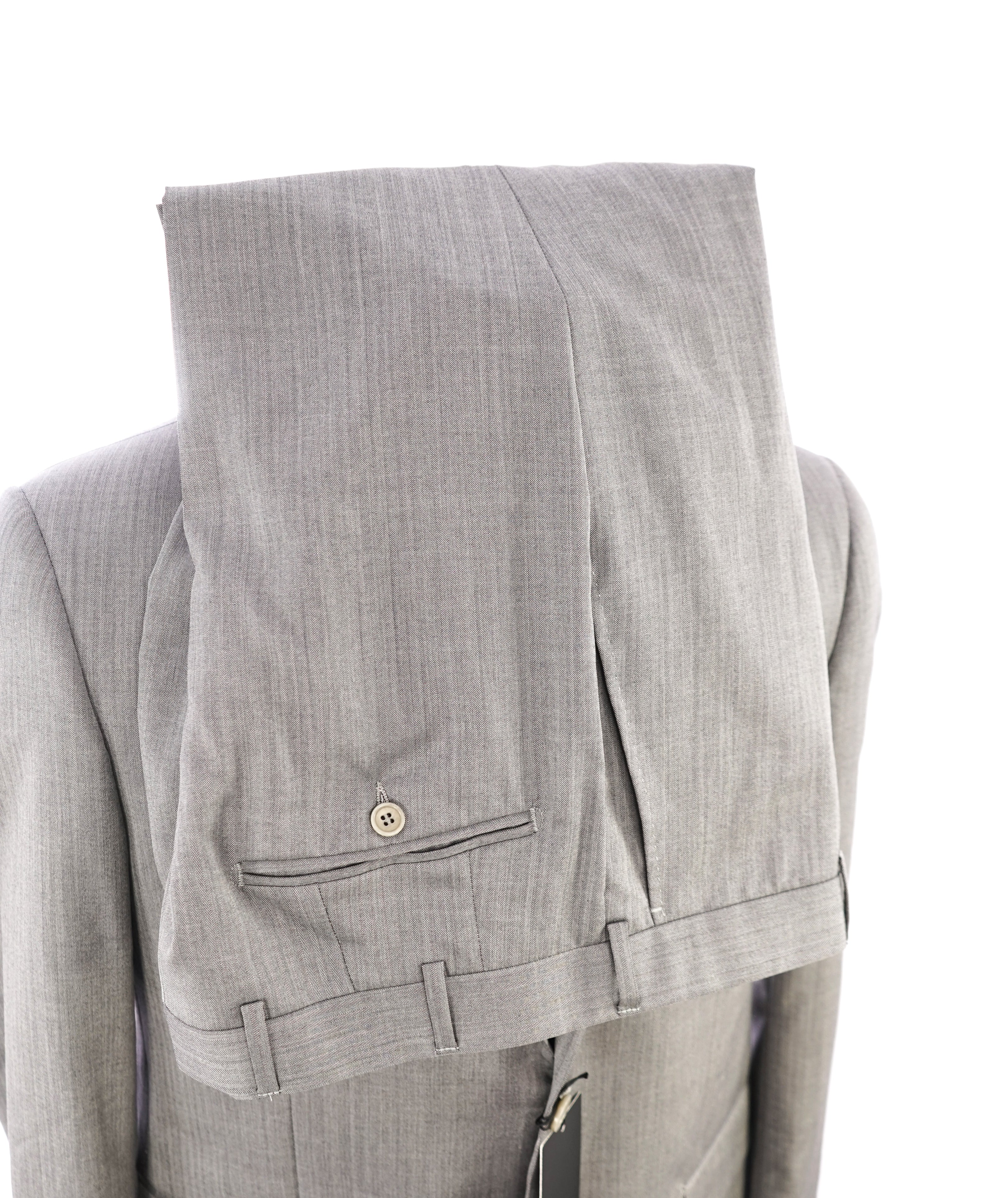 LUIGI BIANCHI MANTOVA - SILK Blend 2/3 Roll Made In Italy Gray Herringbone Suit - 42R