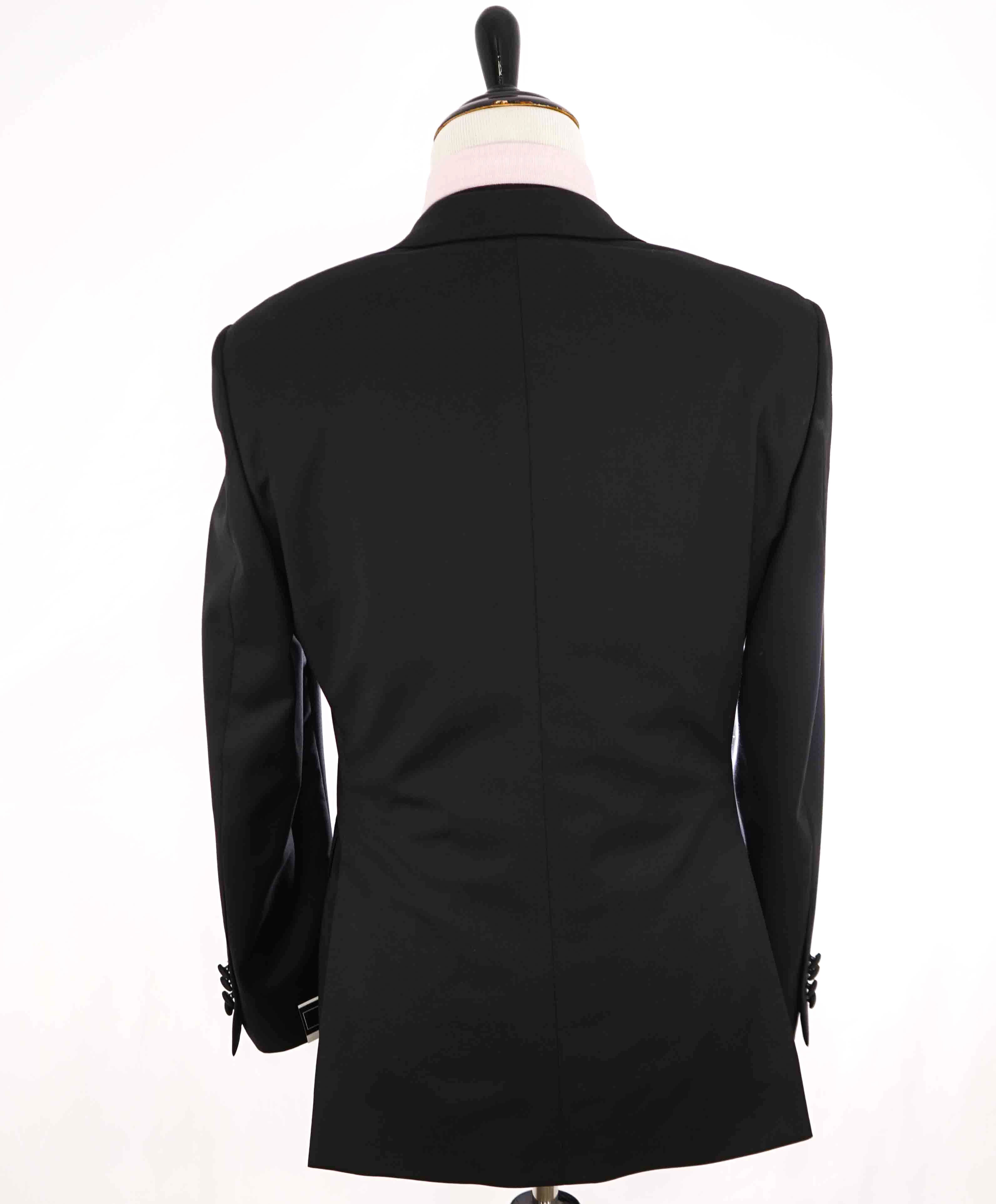 $1,595 SAMUELSOHN - 1-Button Notch Lapel Tuxedo Super 120's Suit - 40R 32W