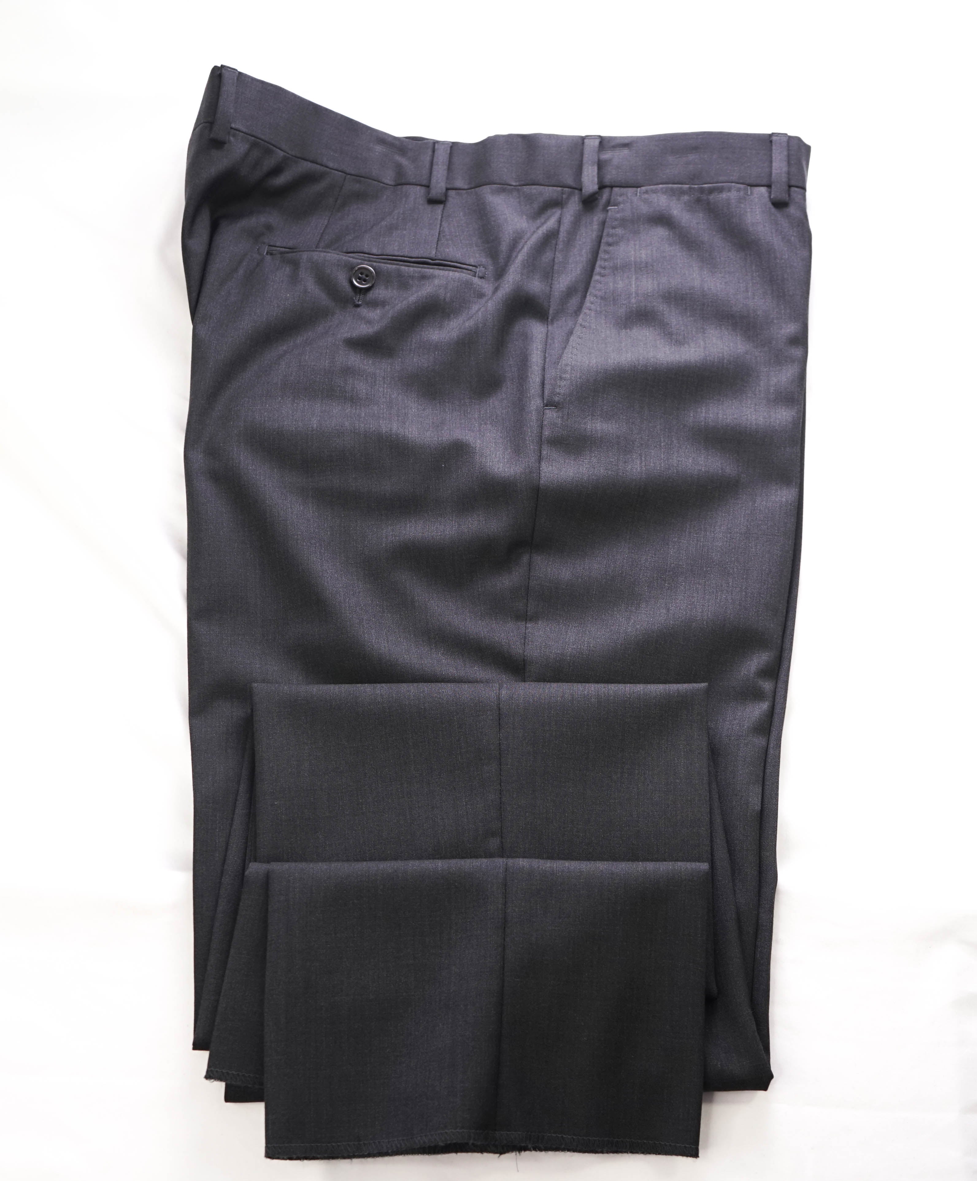 ARMANI COLLEZIONI - Gray *CLOSET STAPLE* Wool Flat Front Dress Pants - 40W