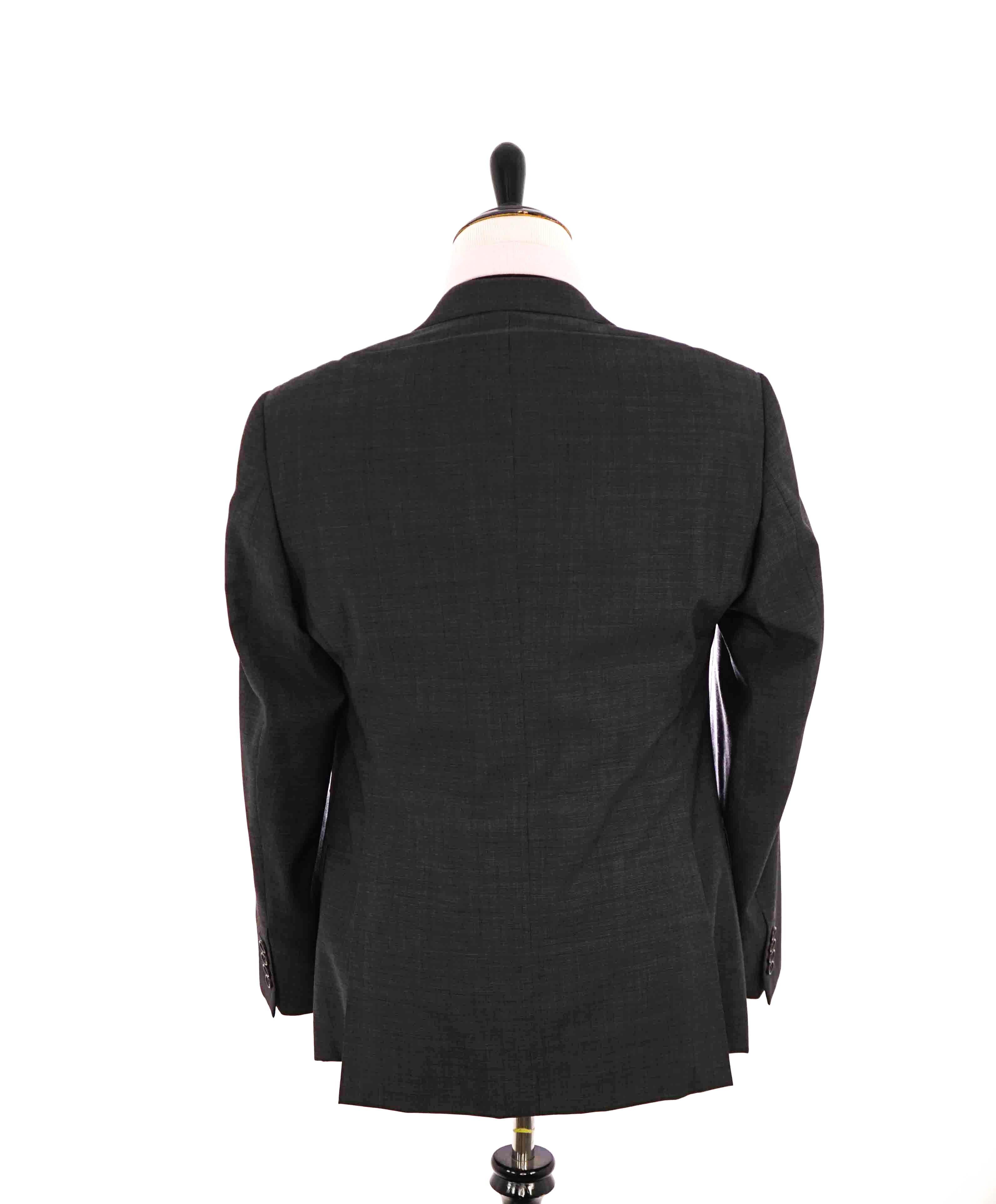 $1,495 ARMANI COLLEZIONI - “G Line” Gray Micro Check Blazer - 42R