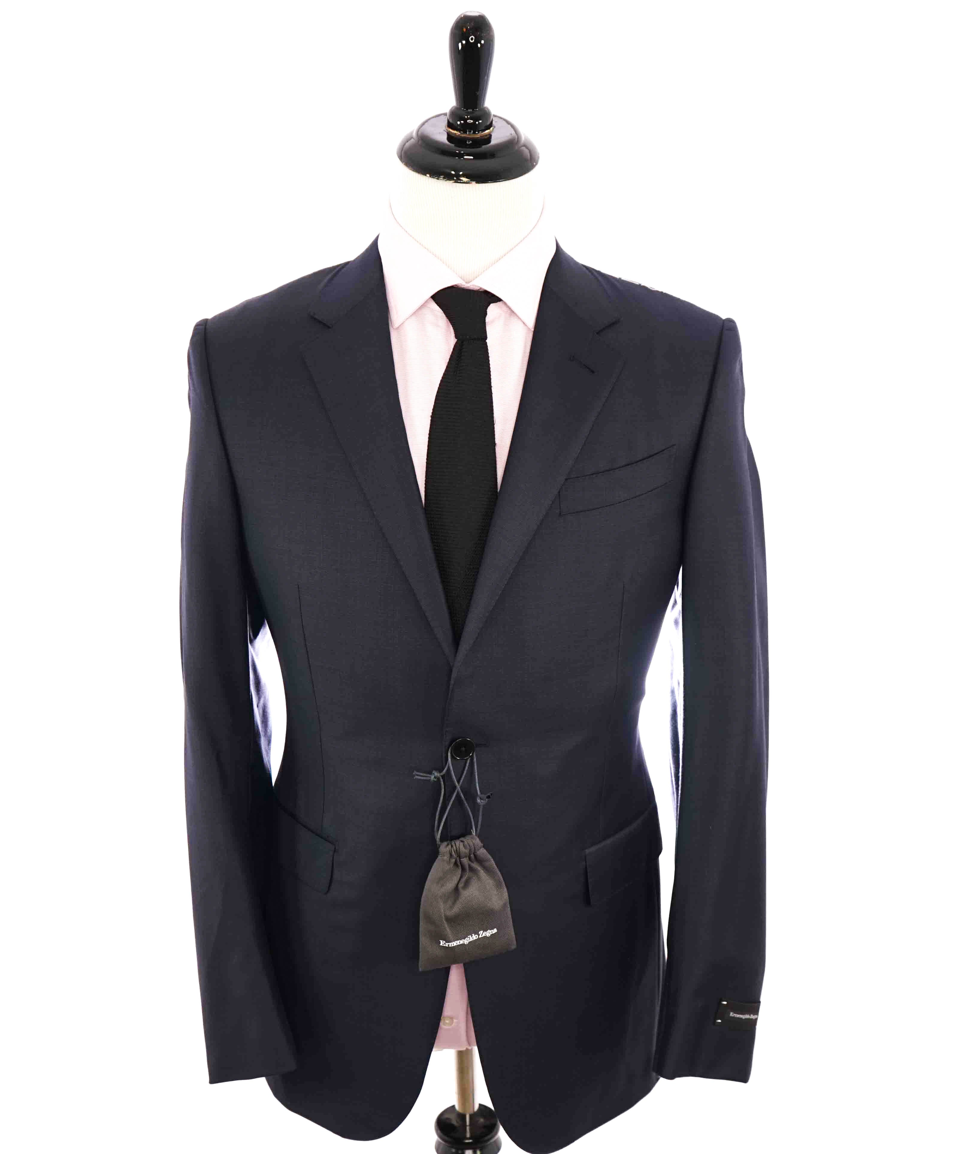 $3,290 ERMENEGILDO ZEGNA- “TORFEO” Navy Blue Solid Blazer- 40L