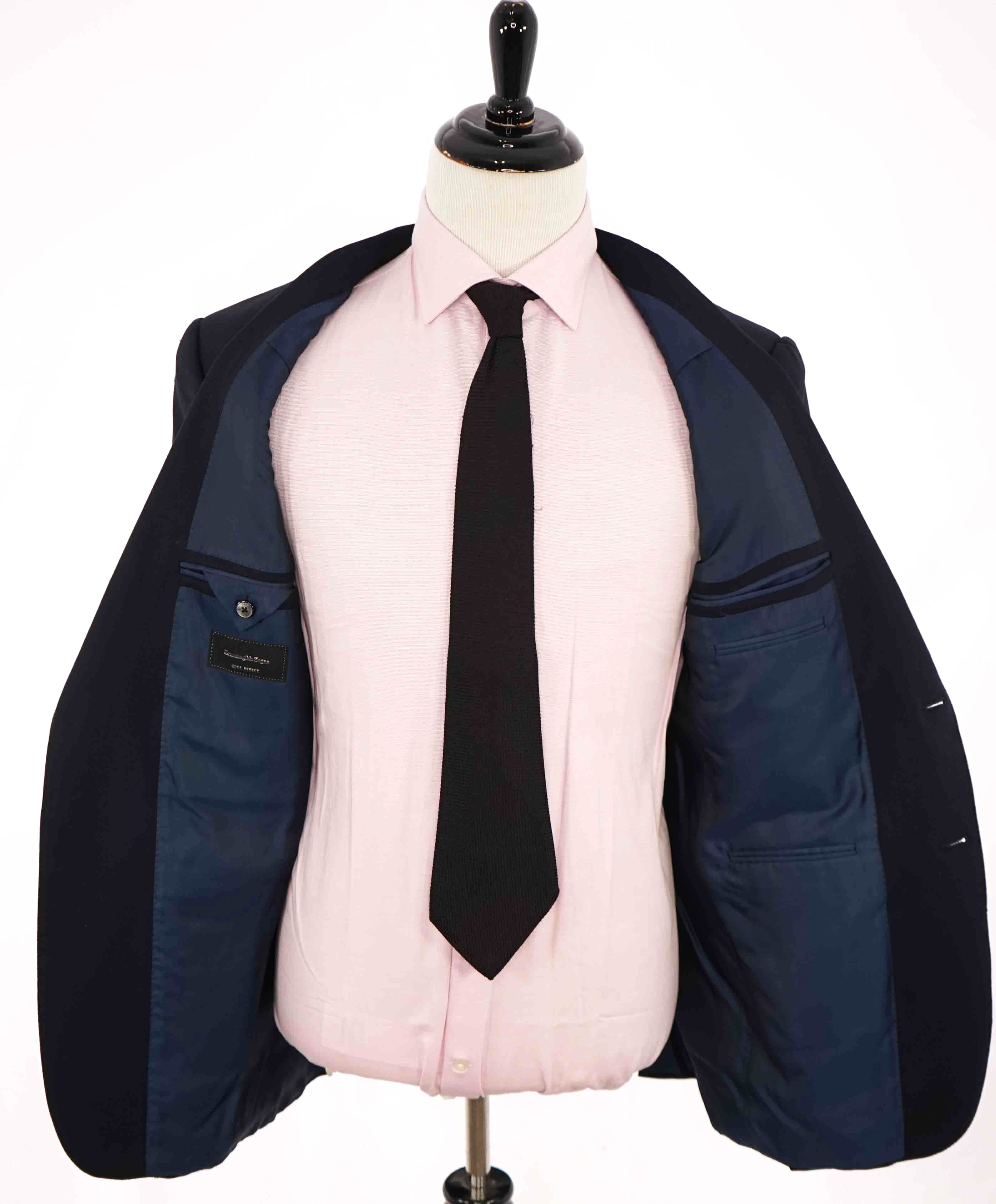 $2,895 ERMENEGILDO ZEGNA - "Cool Effect" Blue Oxford Royal Weave Blazer - 42L