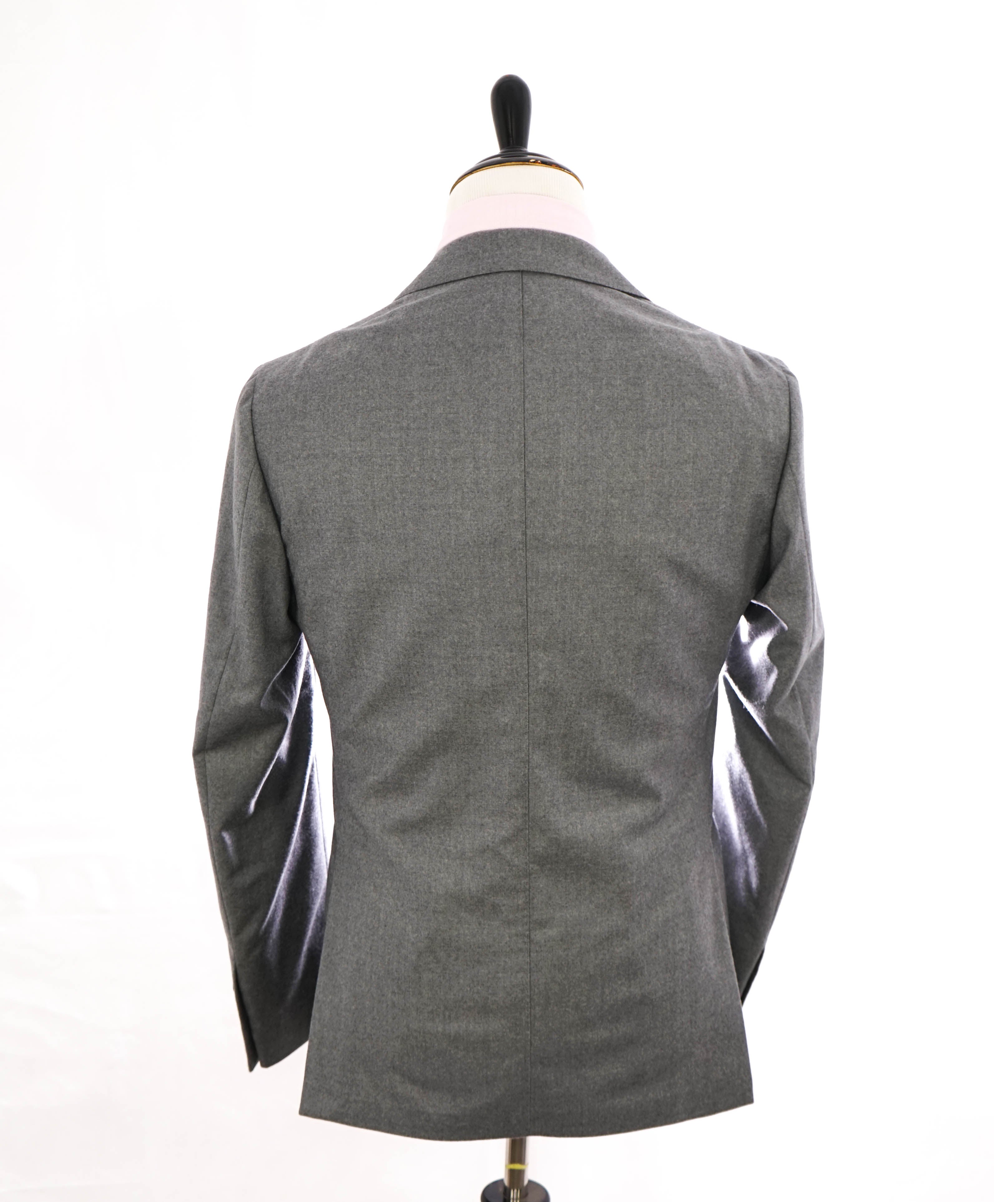 ELEVENTY - Gray Flannel Pure Wool PEAK LAPEL Suit - 40 US (50EU)