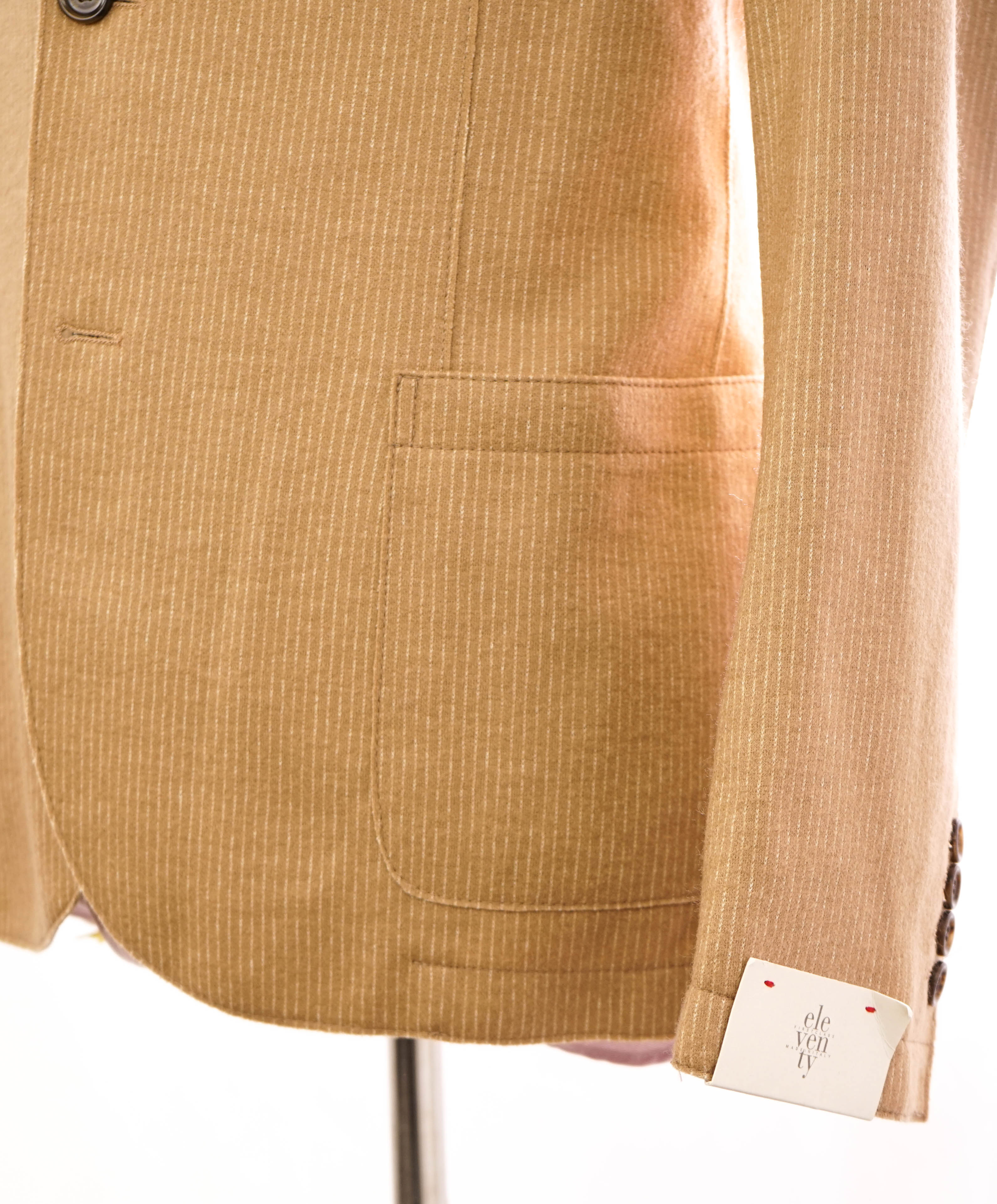 ELEVENTY - Camel Micro Stripe Wool & Cotton Notch Blazer - 40 (50 EU)