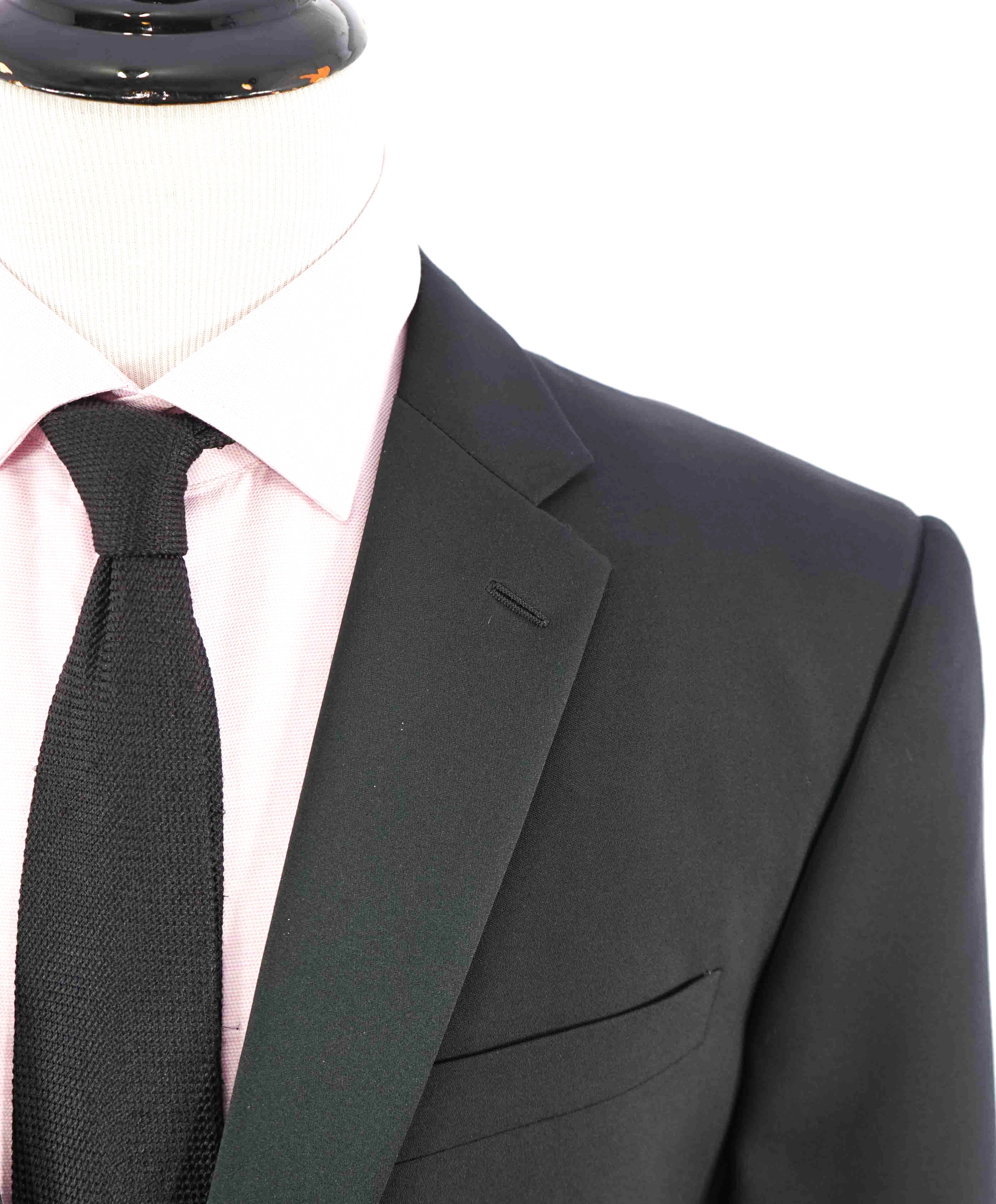 $1,995 RALPH LAUREN BLACK LABEL - Notch Lapel Black Tuxedo JACKET - 46L