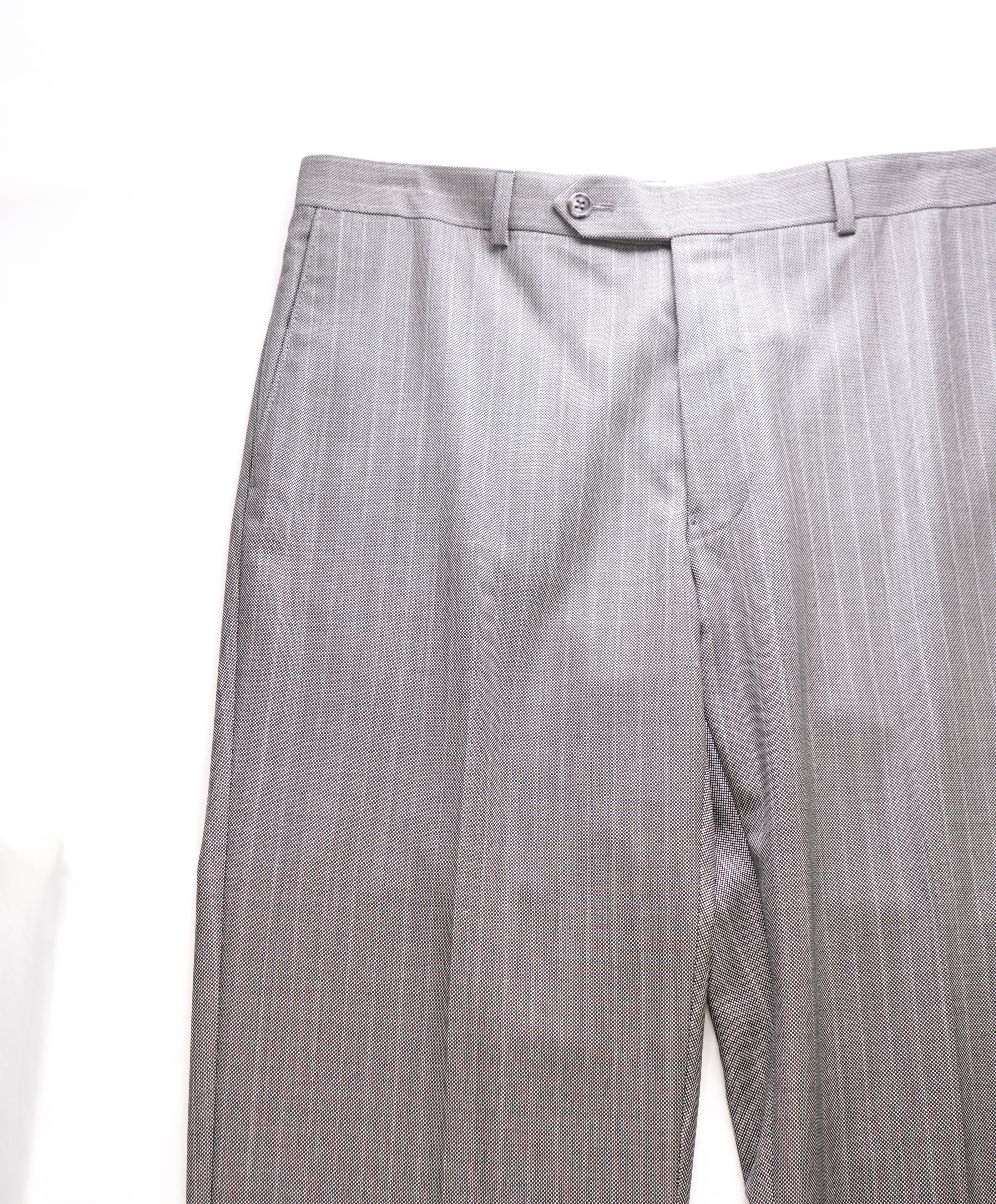 SAMUELSOHN - "Super 130's" Textured Medium Gray Flat Front Pants - 36W