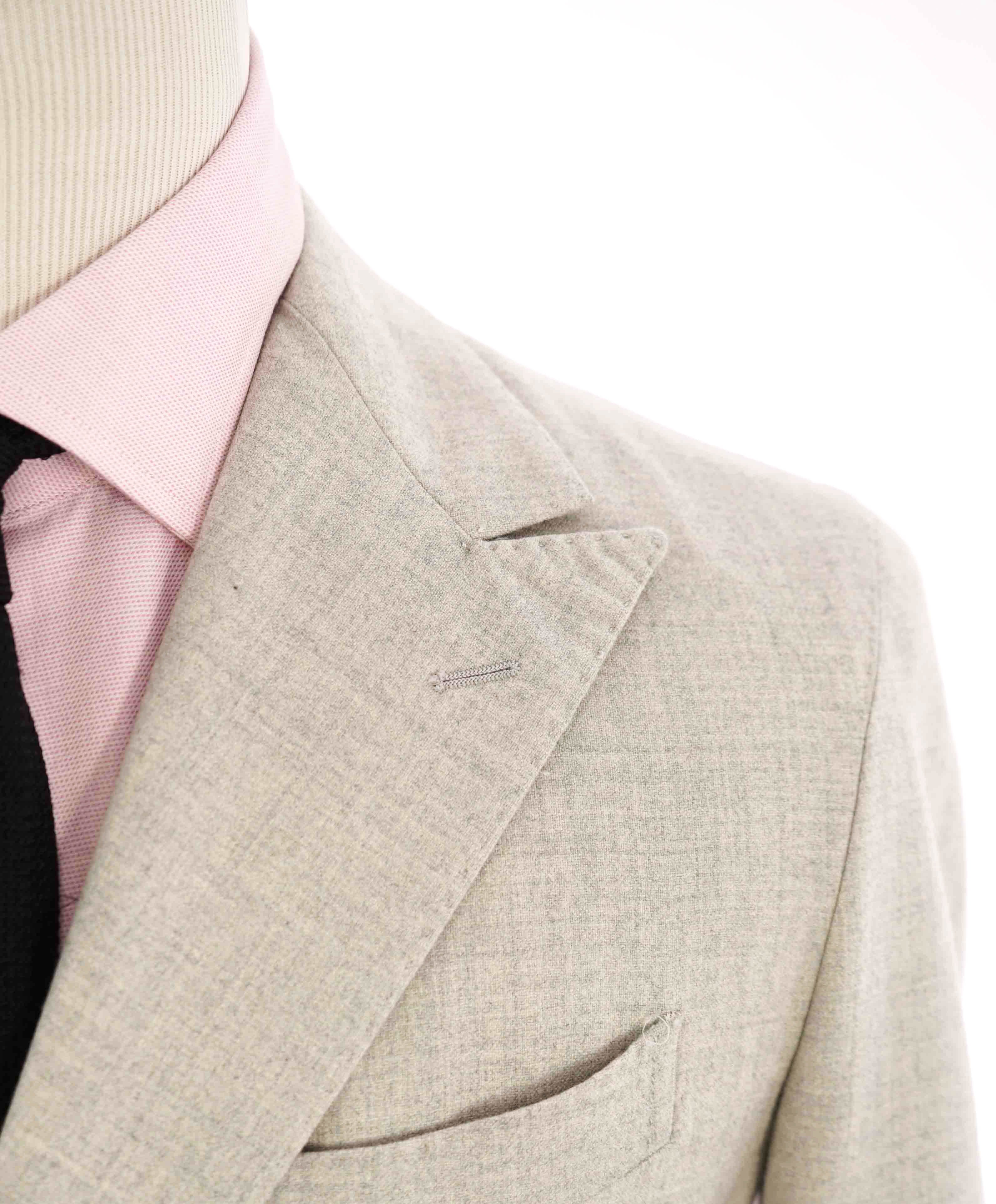 $1,495 ELEVENTY - Gray Wool * CLOSET STAPLE * Peak Lapel Blazer - 40 (50 EU)