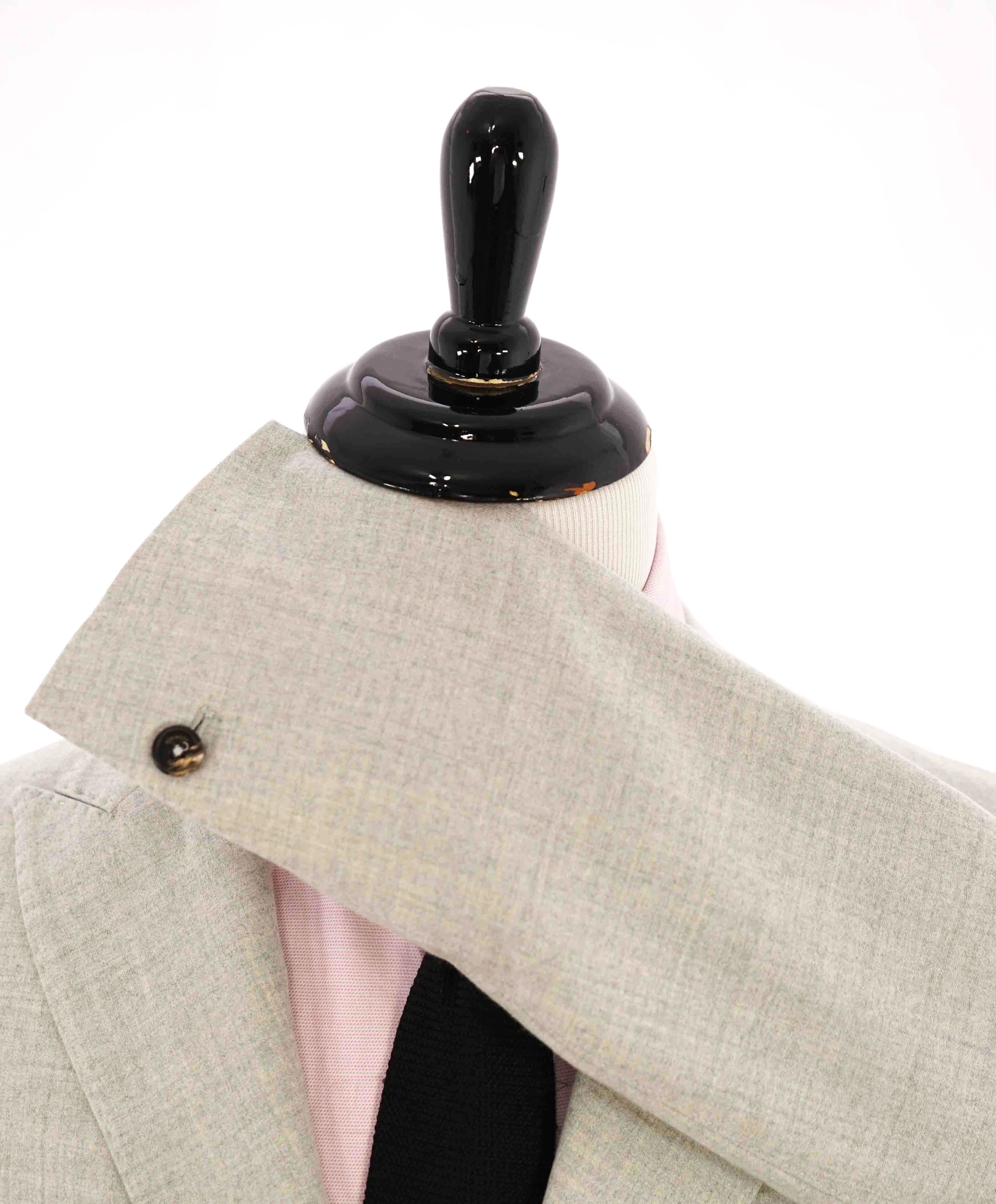 $1,495 ELEVENTY - Gray Wool * CLOSET STAPLE * Peak Lapel Blazer - 40 (50 EU)