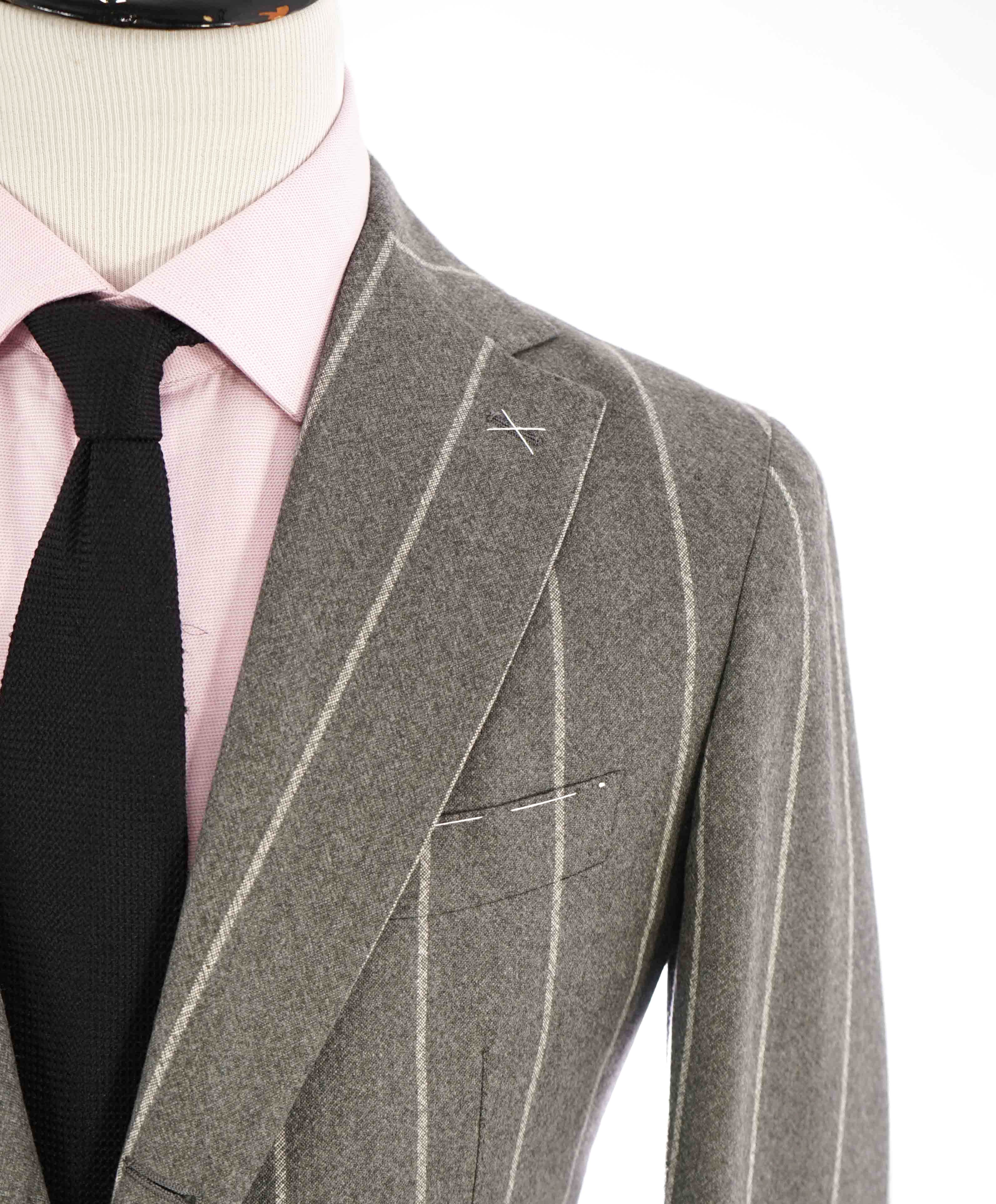 $1,695 ELEVENTY - Gray & Ivory Chalk Stripe PURE WOOL Blazer - 40 US (50EU)