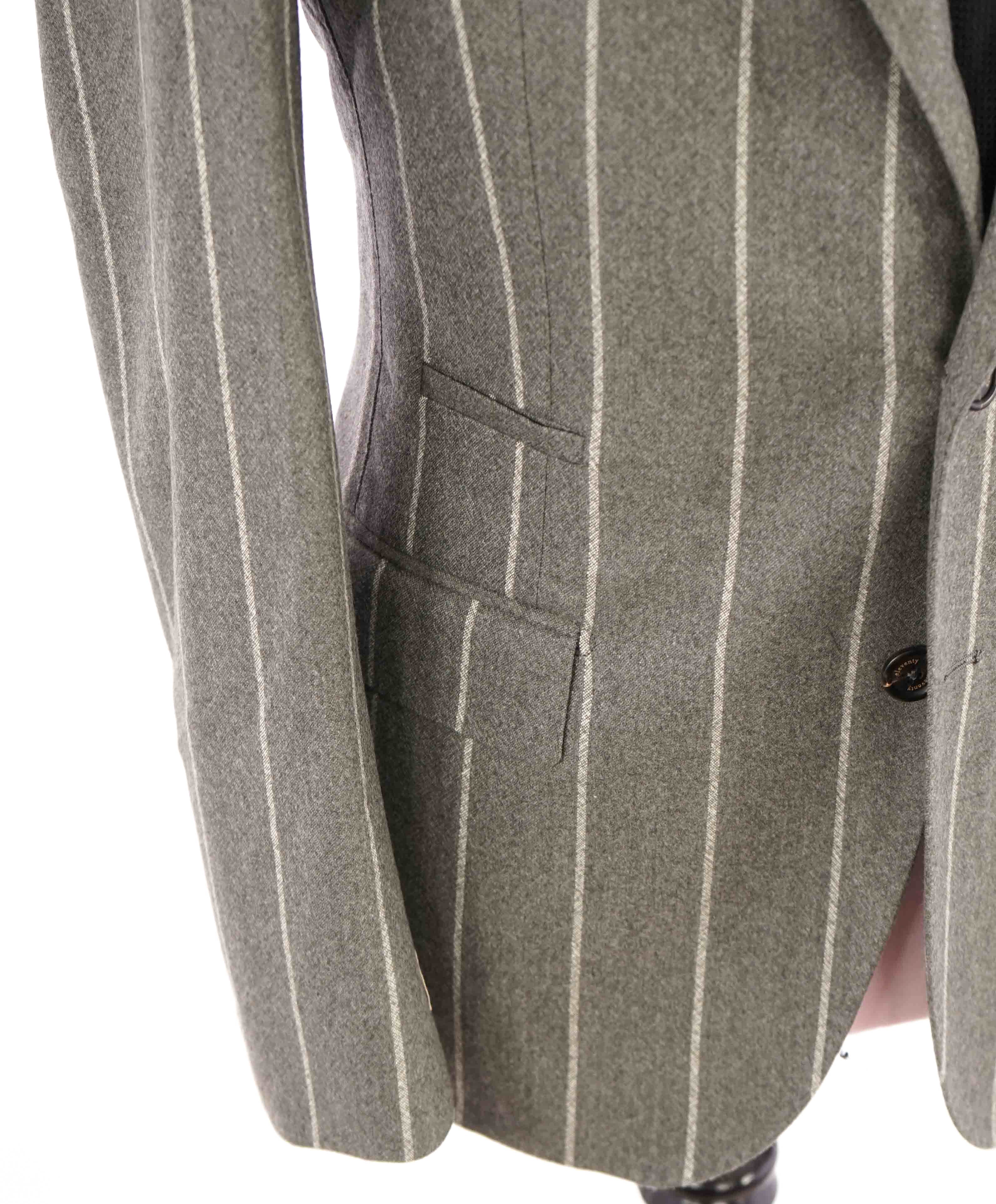 $1,695 ELEVENTY - Gray & Ivory Chalk Stripe PURE WOOL Blazer - 40 US (50EU)