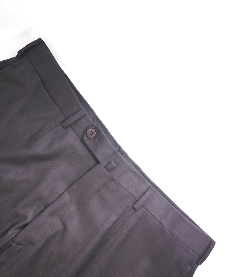 ISAIA - *CLOSET STAPLE* AQUASPIDER Brown Dress Pants Flat Front - 36W (52EU)