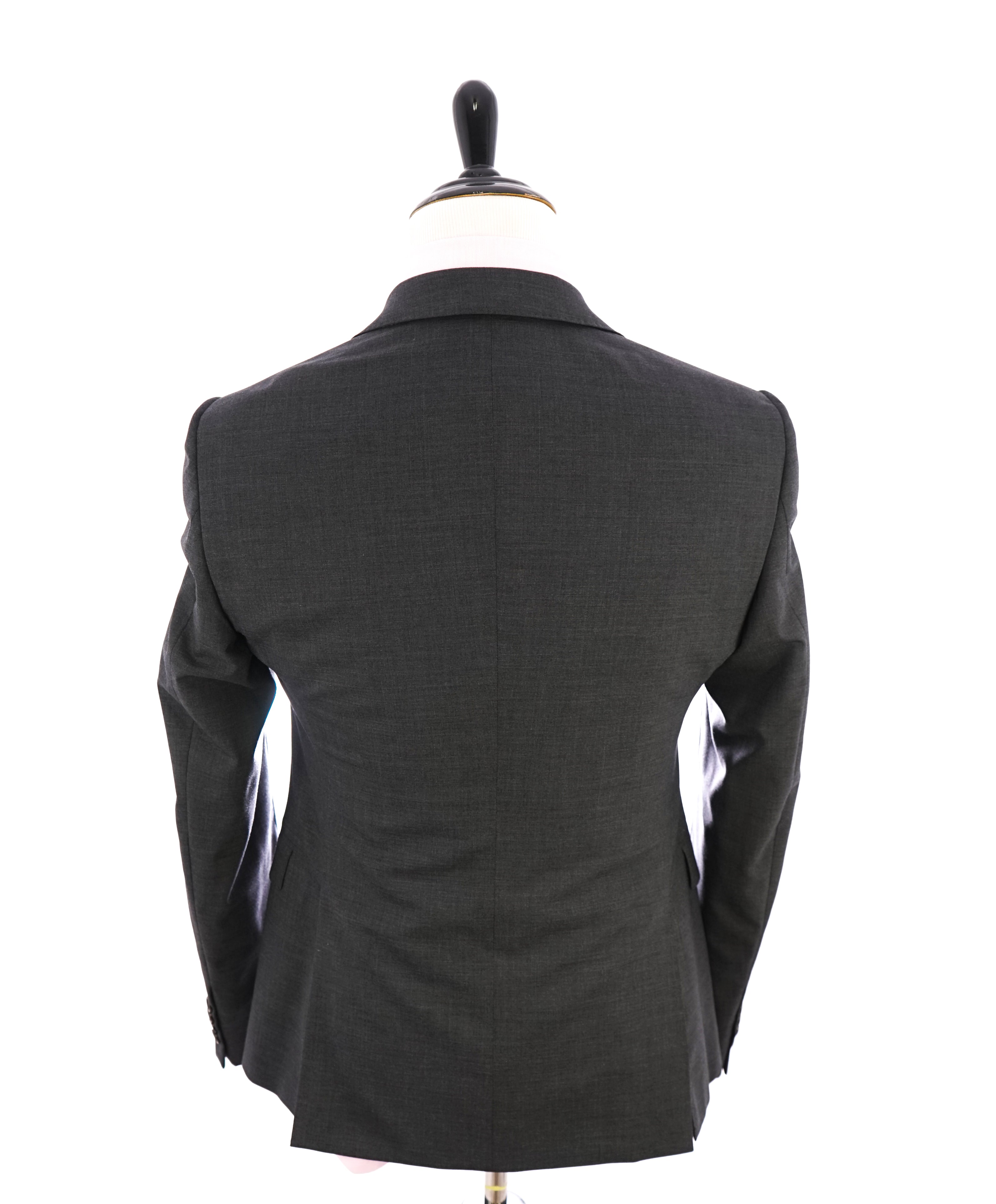 $1,895 ARMANI COLLEZIONI - Peak Lapel Charcoal Gray Suit "Slim Drop 8" - 42R