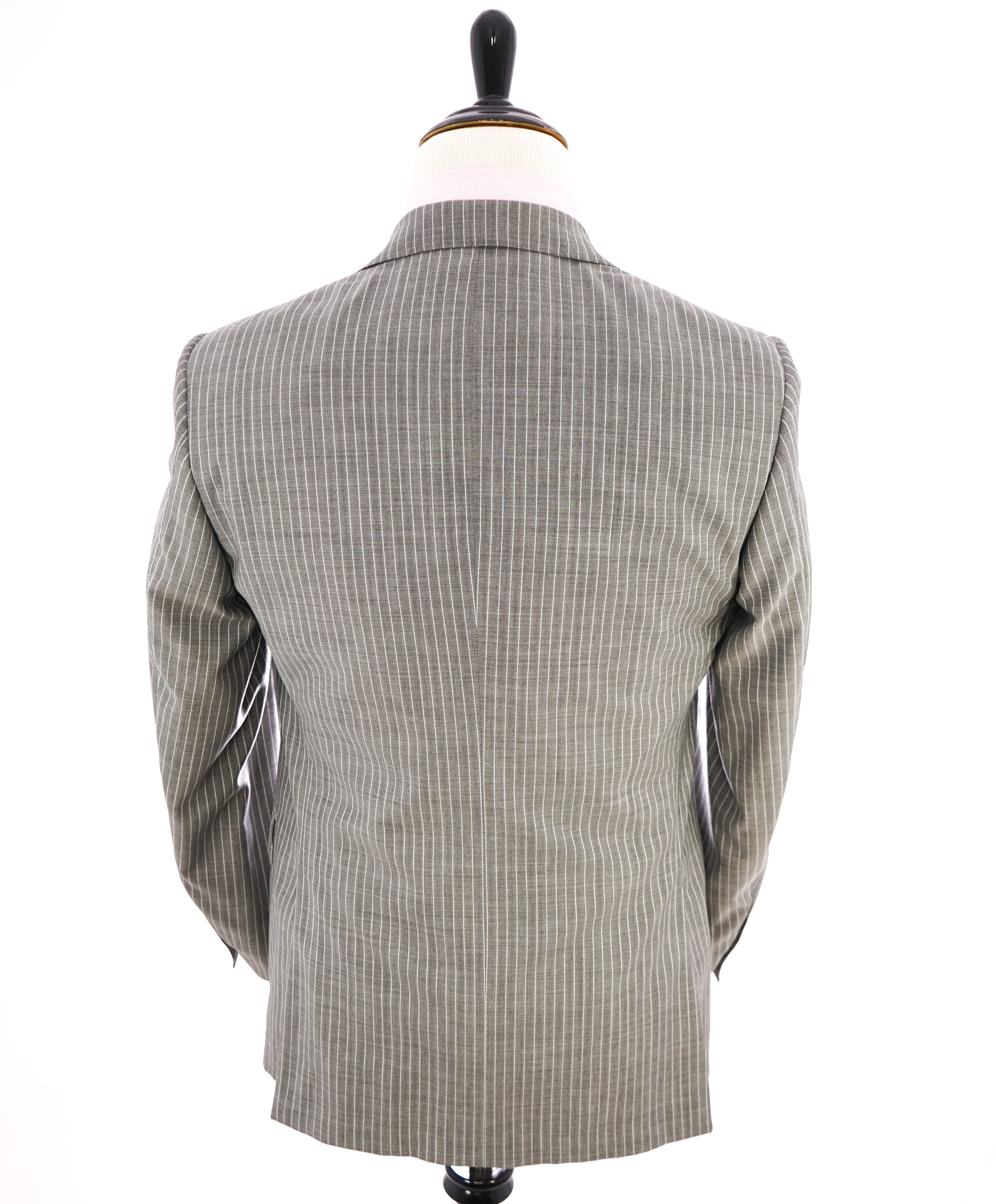 CORNELIANI - "Natural Stretch" LEADER Gray Chalk Stripe Suit - 38R