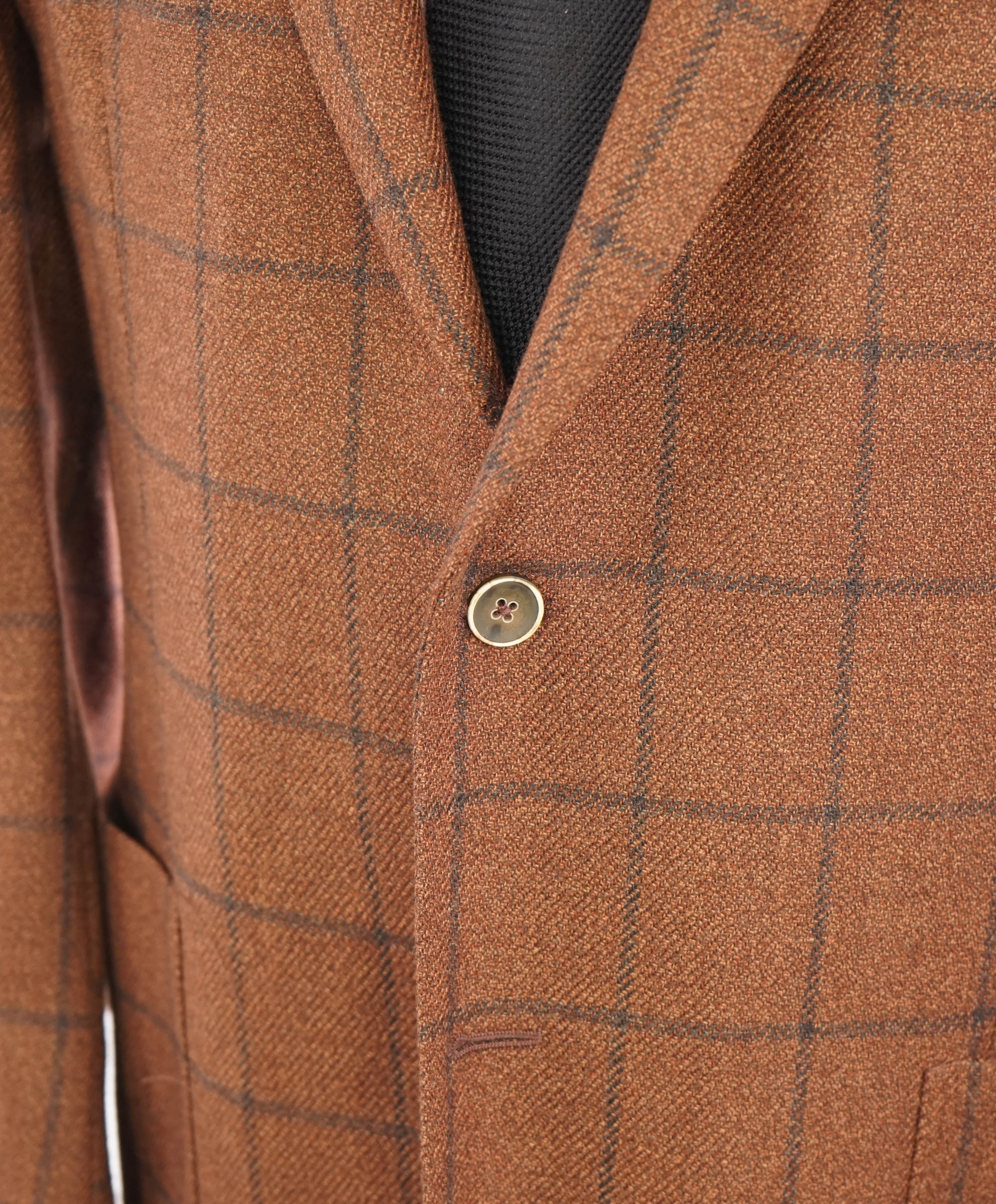 LORO PIANA - For SAKS FIFTH AVE “DREAM TWEED” Rust Check Blazer- 48R