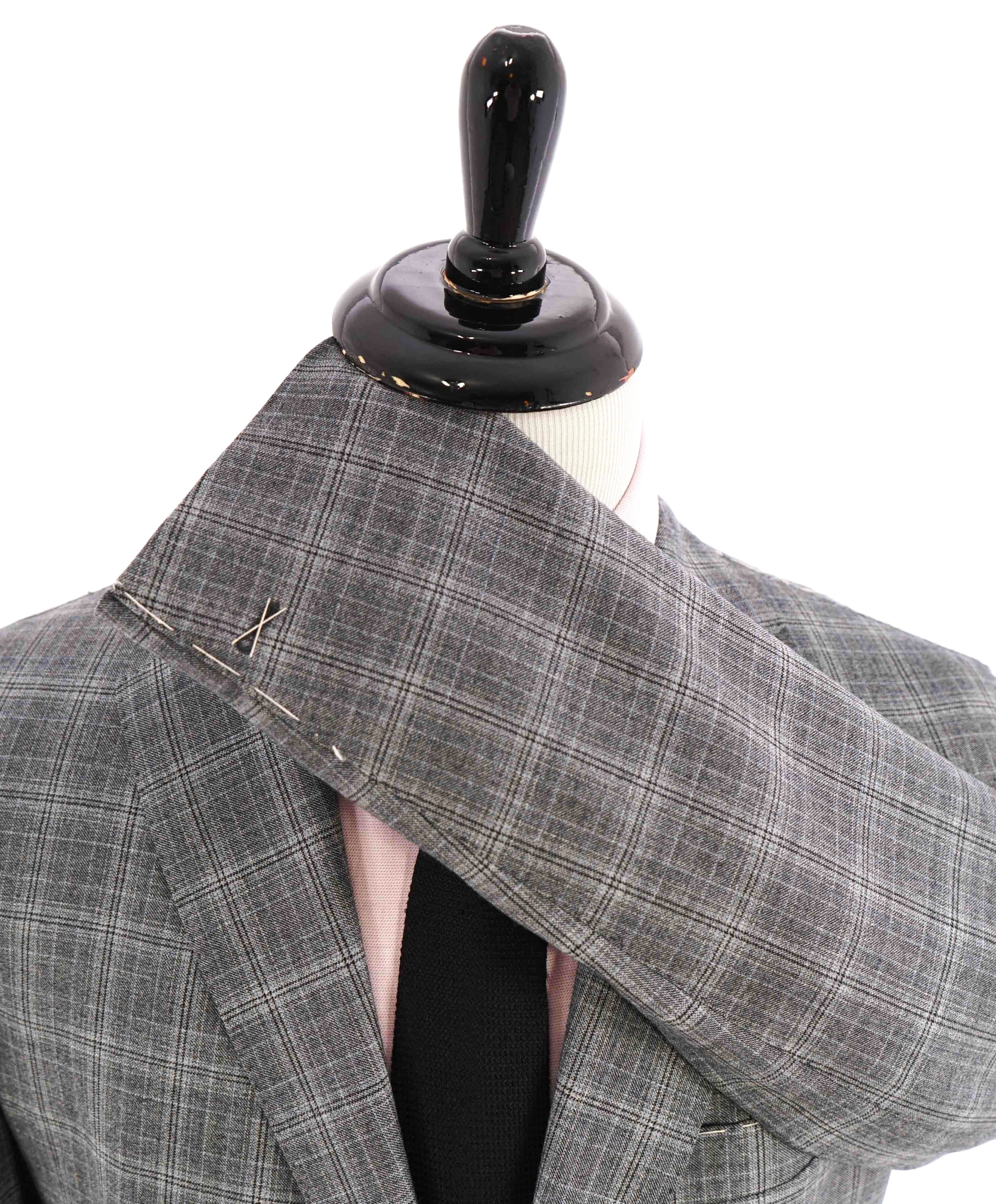 $1,995 ELEVENTY - "PLATINUM LABEL" Check Plaid Gray Classic Suit - 44 (54 EU)