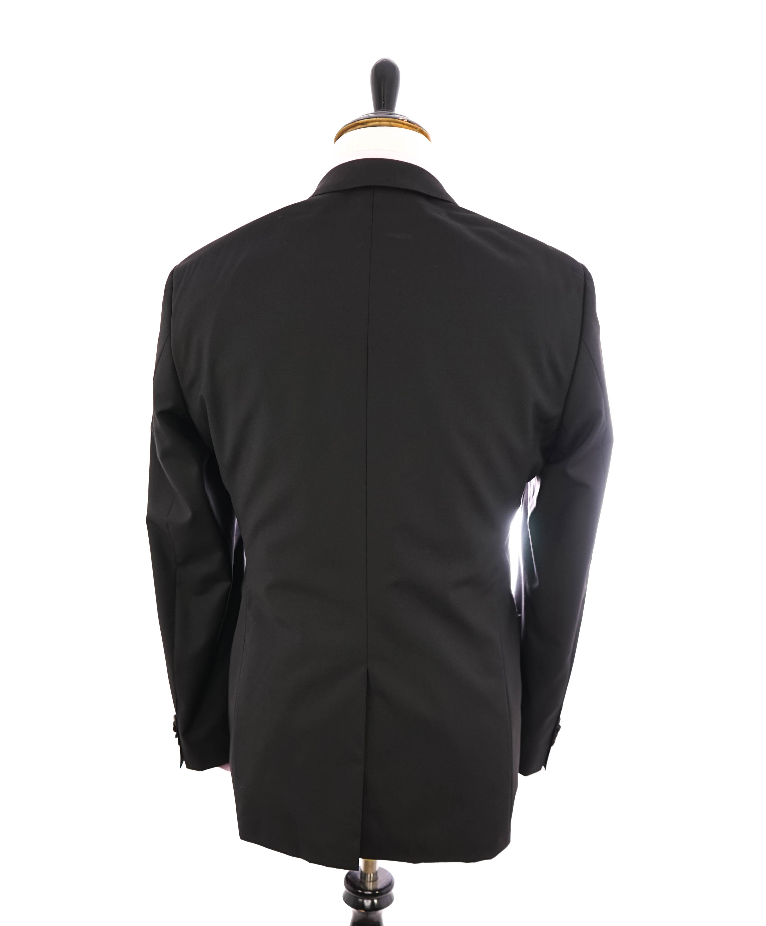 HUGO BOSS - "GUABELLO Super 130's" Solid Black Notch Lapel Suit - 40R