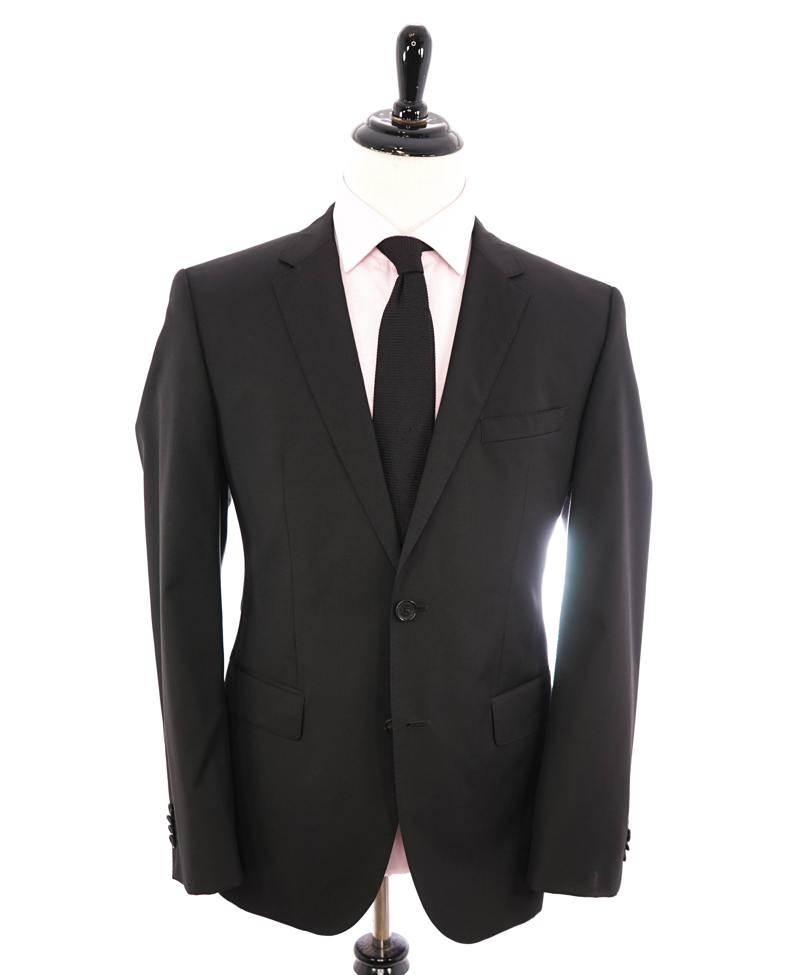 HUGO BOSS - "GUABELLO Super 130's" Solid Black Notch Lapel Suit - 40R