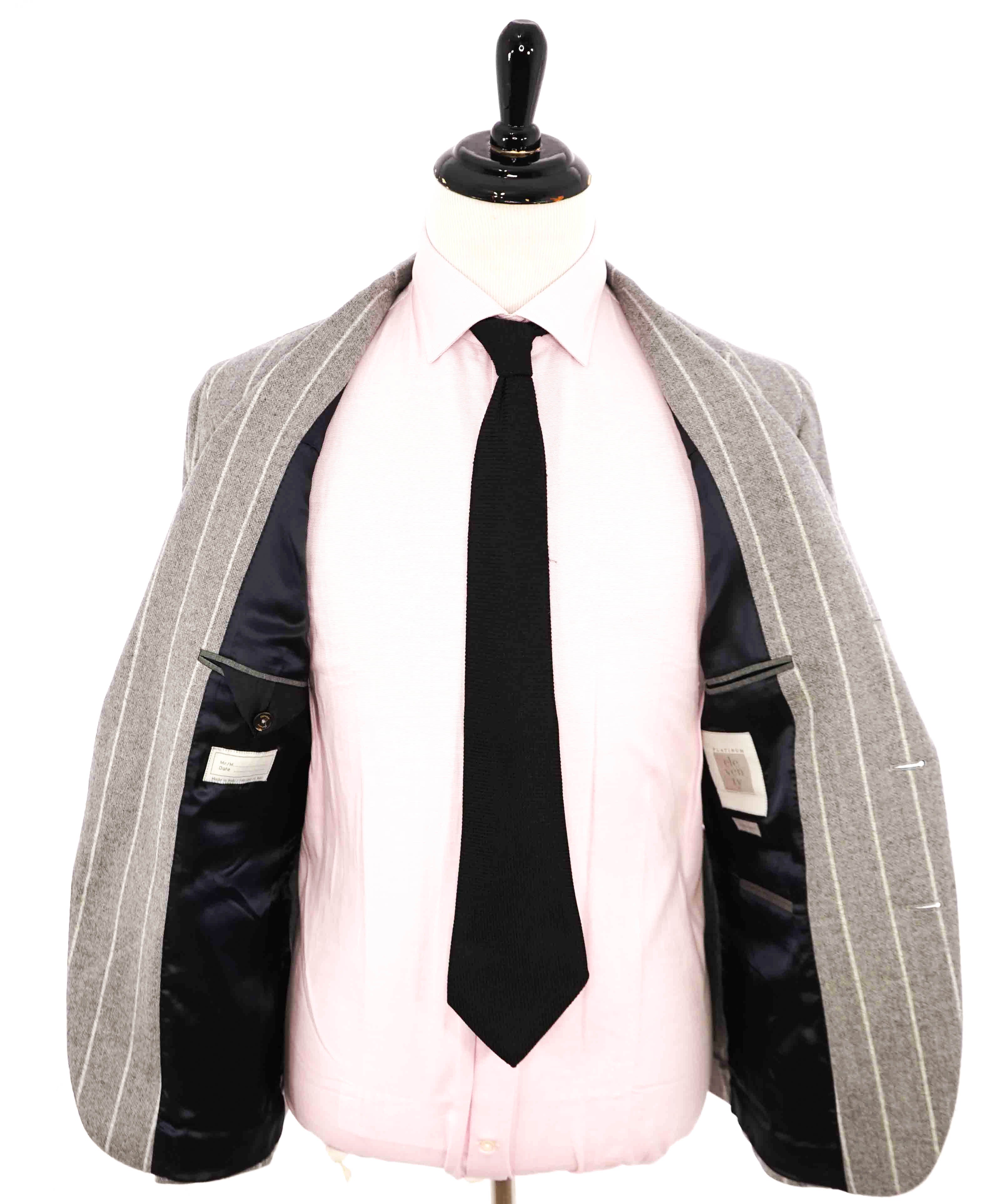 $2,195 ELEVENTY -Gray/Ivory Chalk Stripe WOOL & CASHMERE Blazer- 40US (50EU)