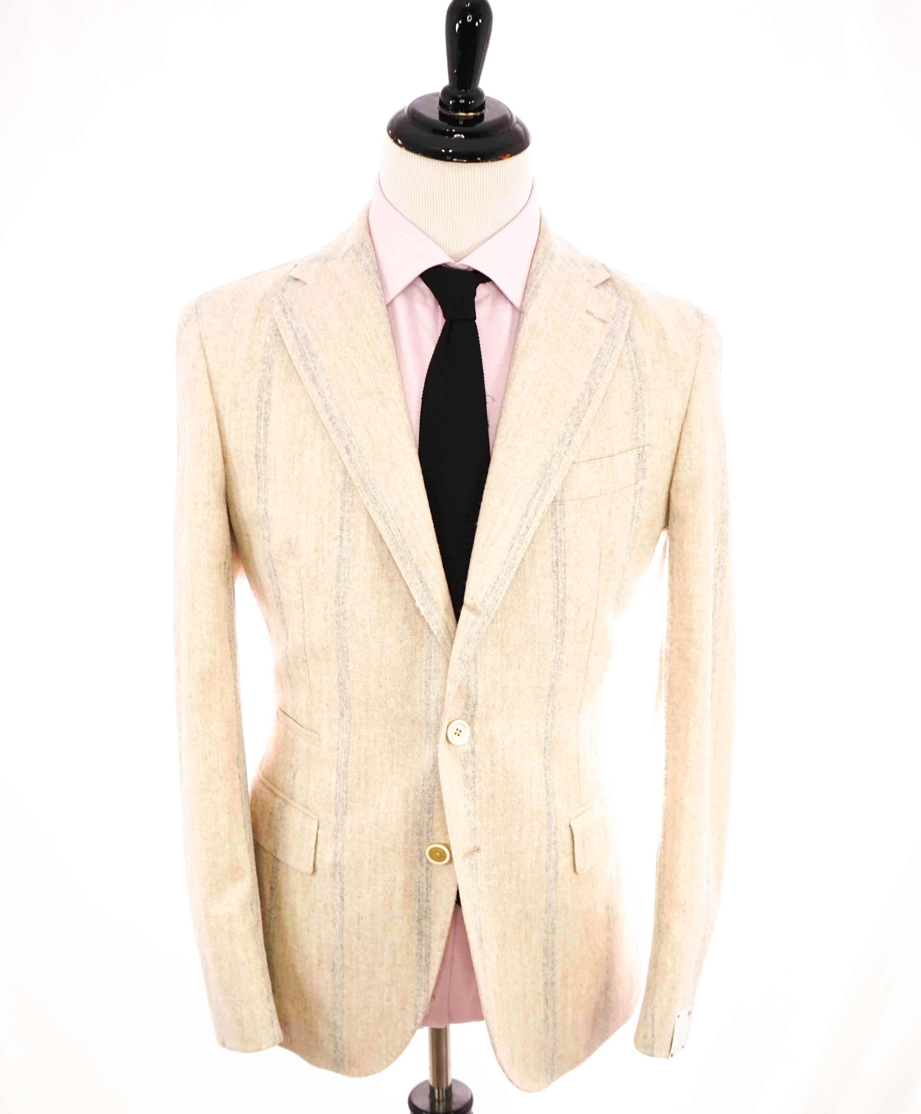 $2,295  ELEVENTY -*PLATINUM LINE* Neutral & Gray Chalk ALPACA Blazer- 40US