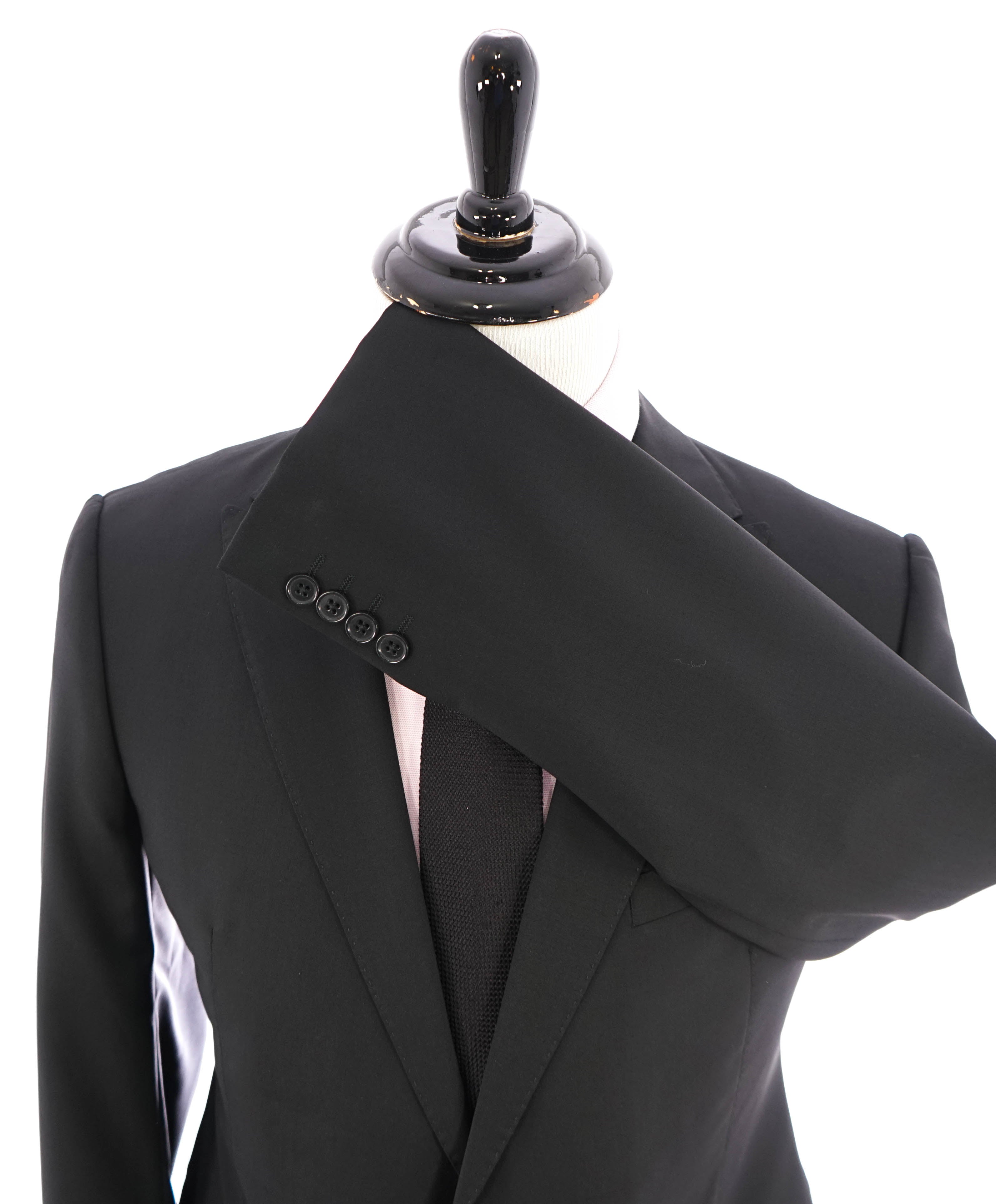 ARMANI COLLEZIONI -  "M Line" MOHAIR Modern Black Peak Lapel Suit - 44R