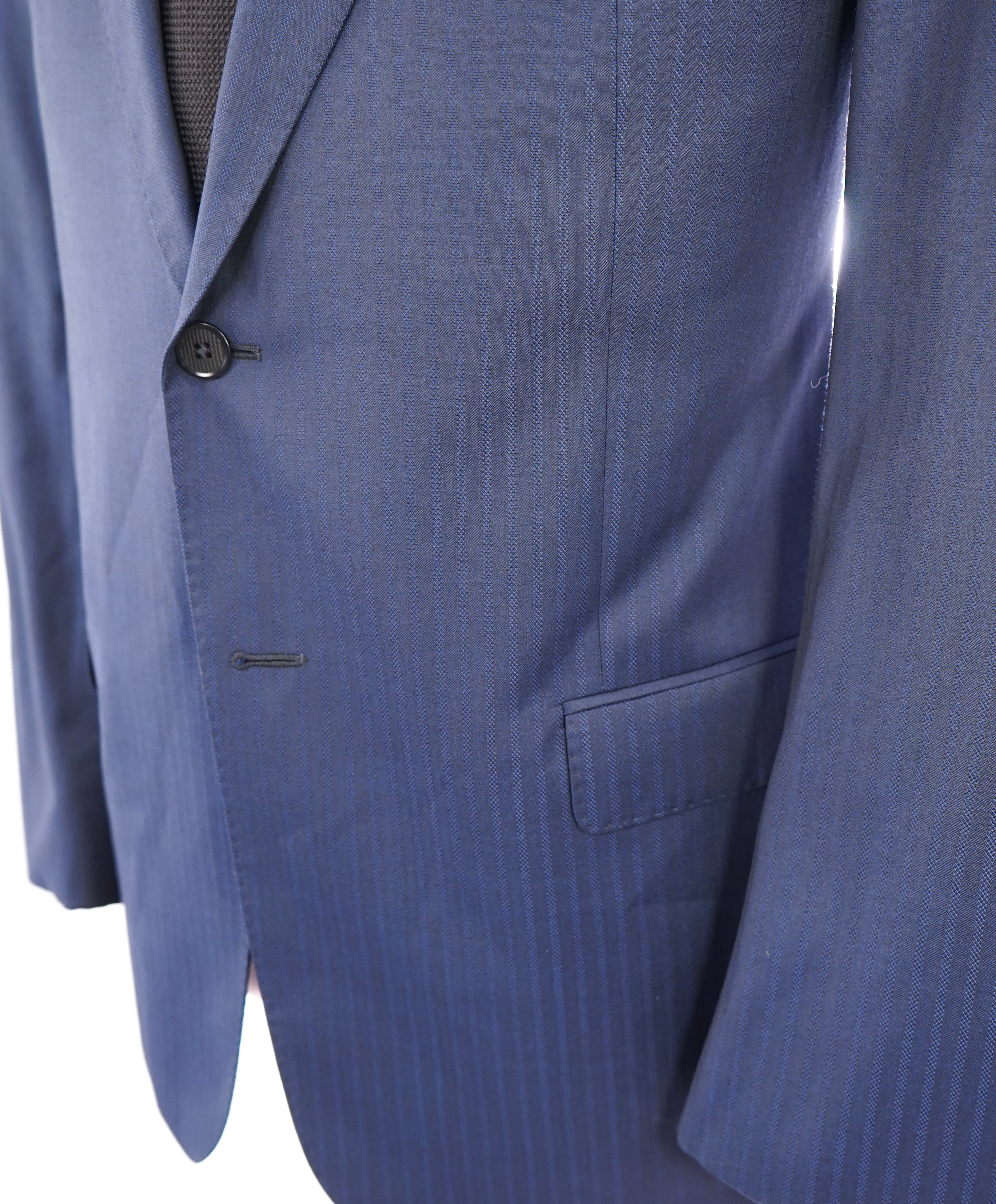 $1,895 ARMANI COLLEZIONI - Tonal Royal Blue Textured Suit "G Line " -  44R