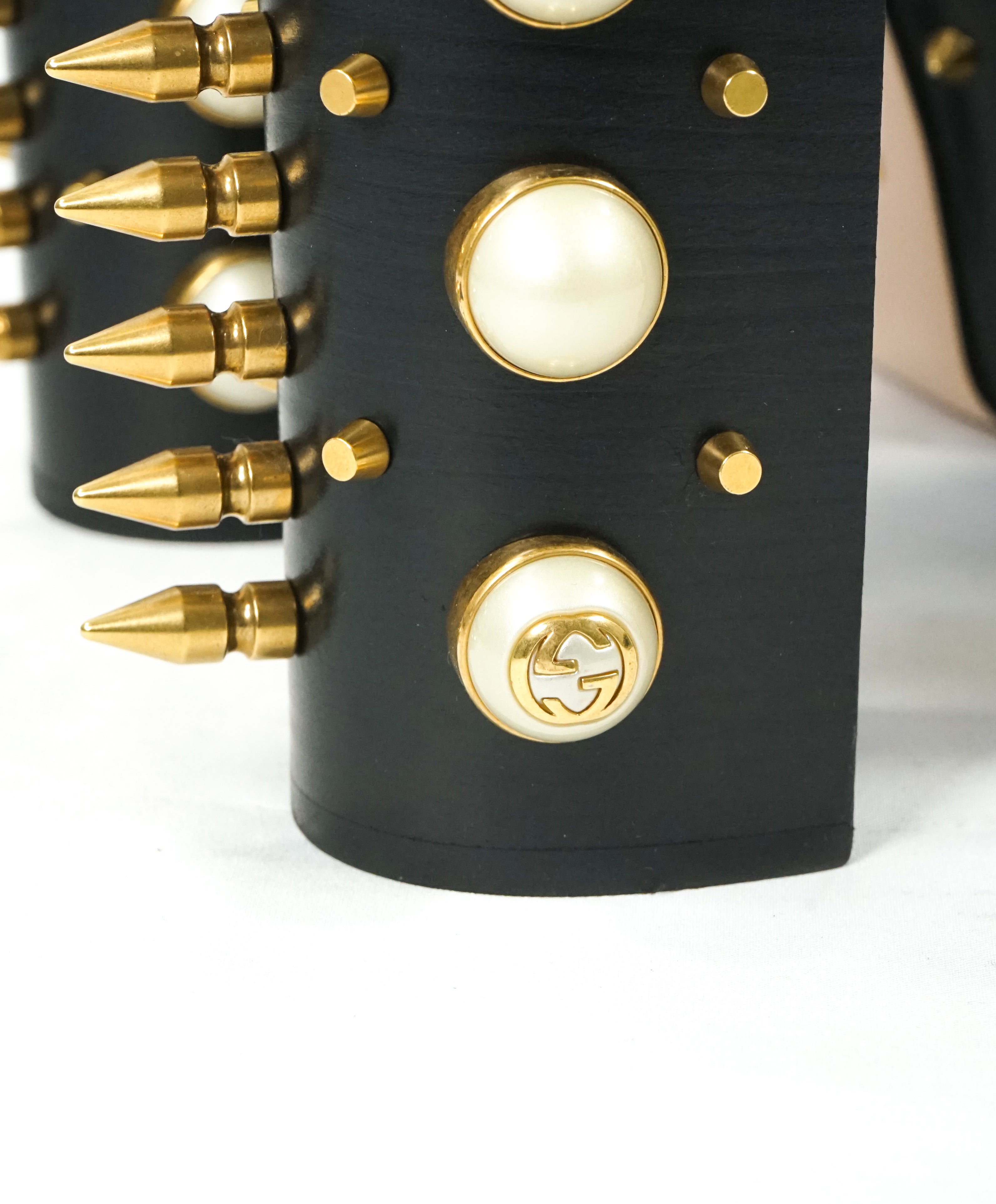 GUCCI - "Vegas" Spike Platform Heel With Gold GG Logo Pearls - 8.5