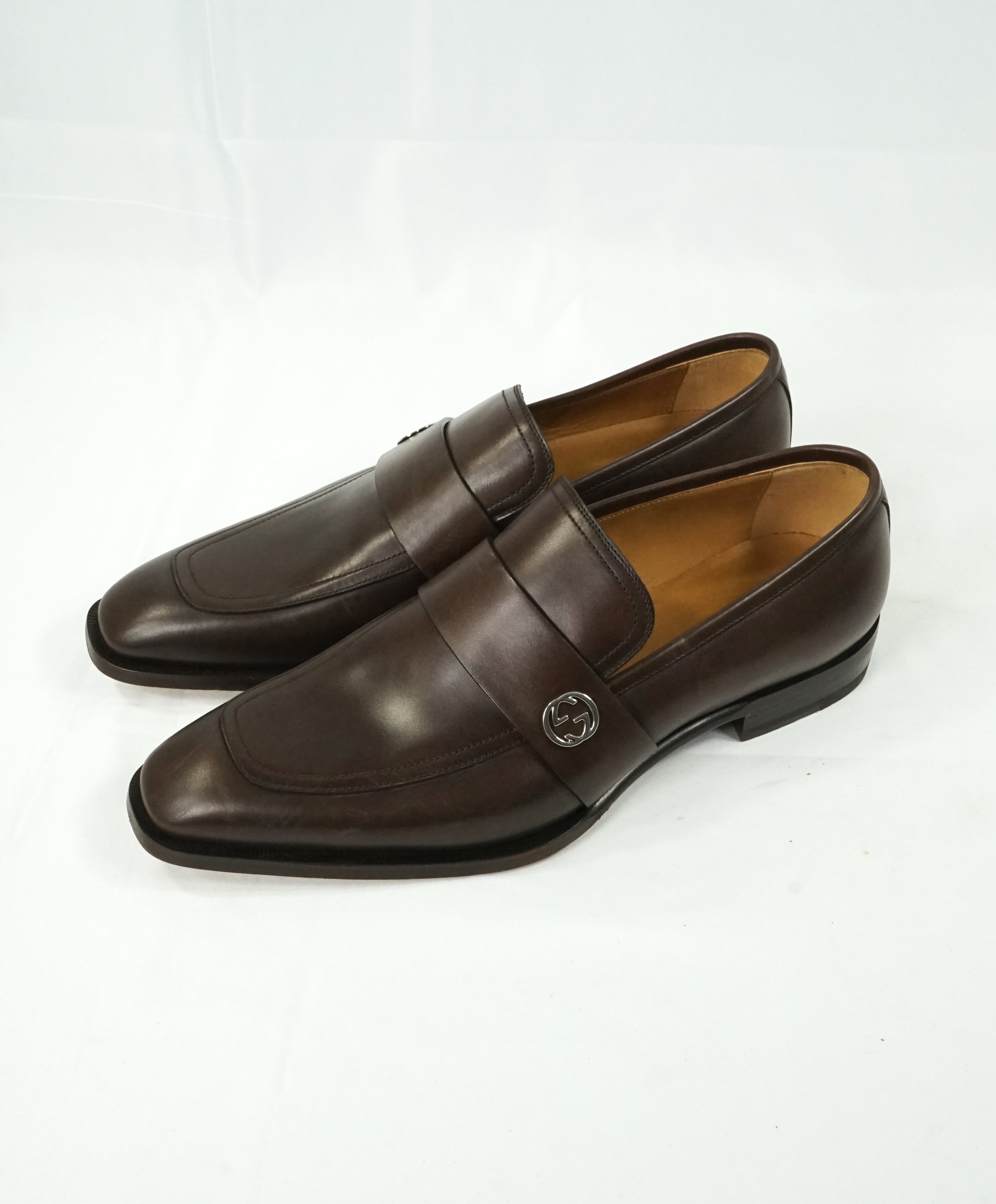 GUCCI - "Broadwick" Brown GG Logo Strap Loafers - 8