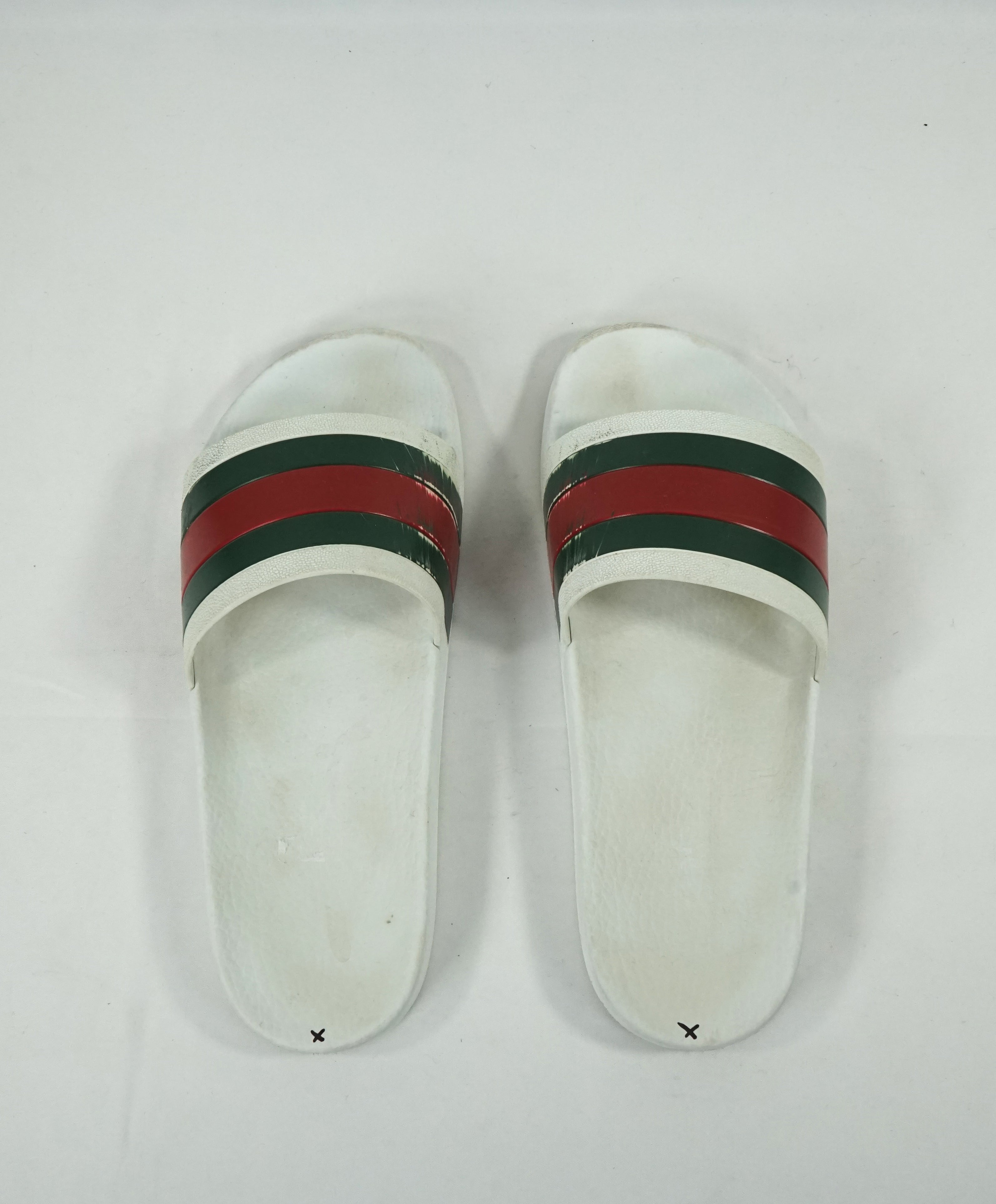 GUCCI - Iconic Green & Red Slides "72" White Slippers- 10