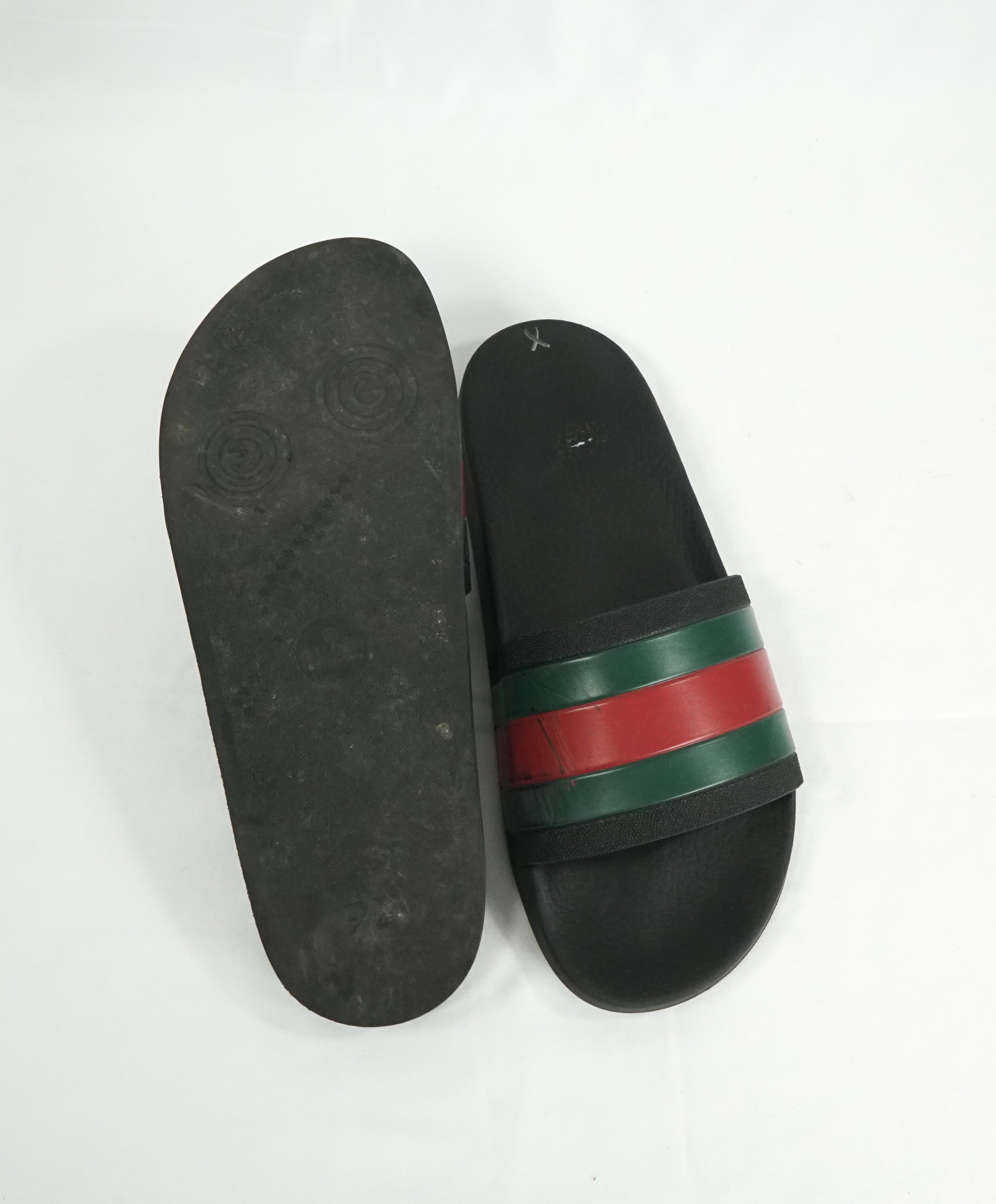 GUCCI - Iconic Green & Red Stripe Slides "72" Slippers - 9