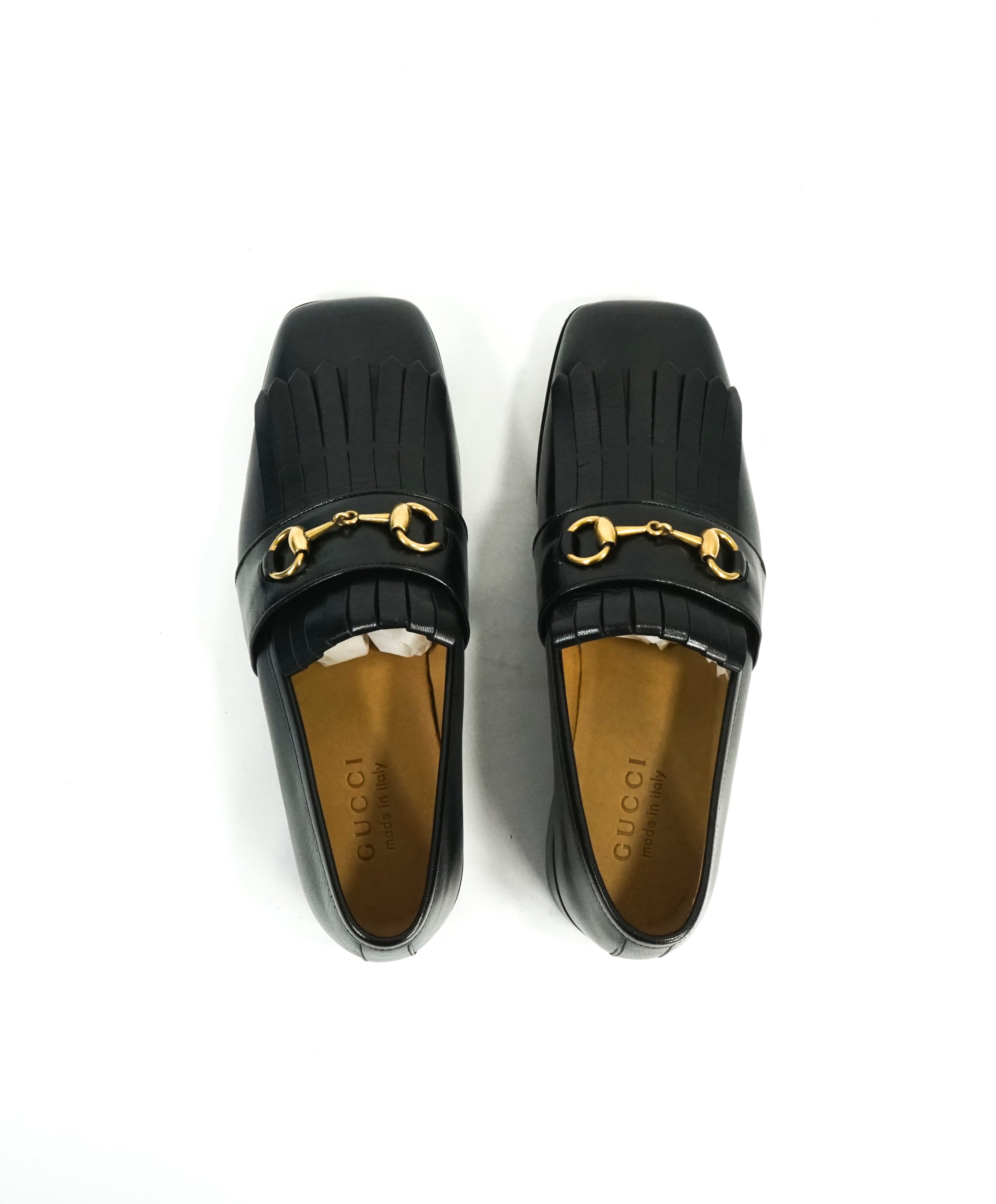 GUCCI - "Malaga" Kid Polly Kiltie Black & Gold Horsebit Fringe Loafers - 6.5