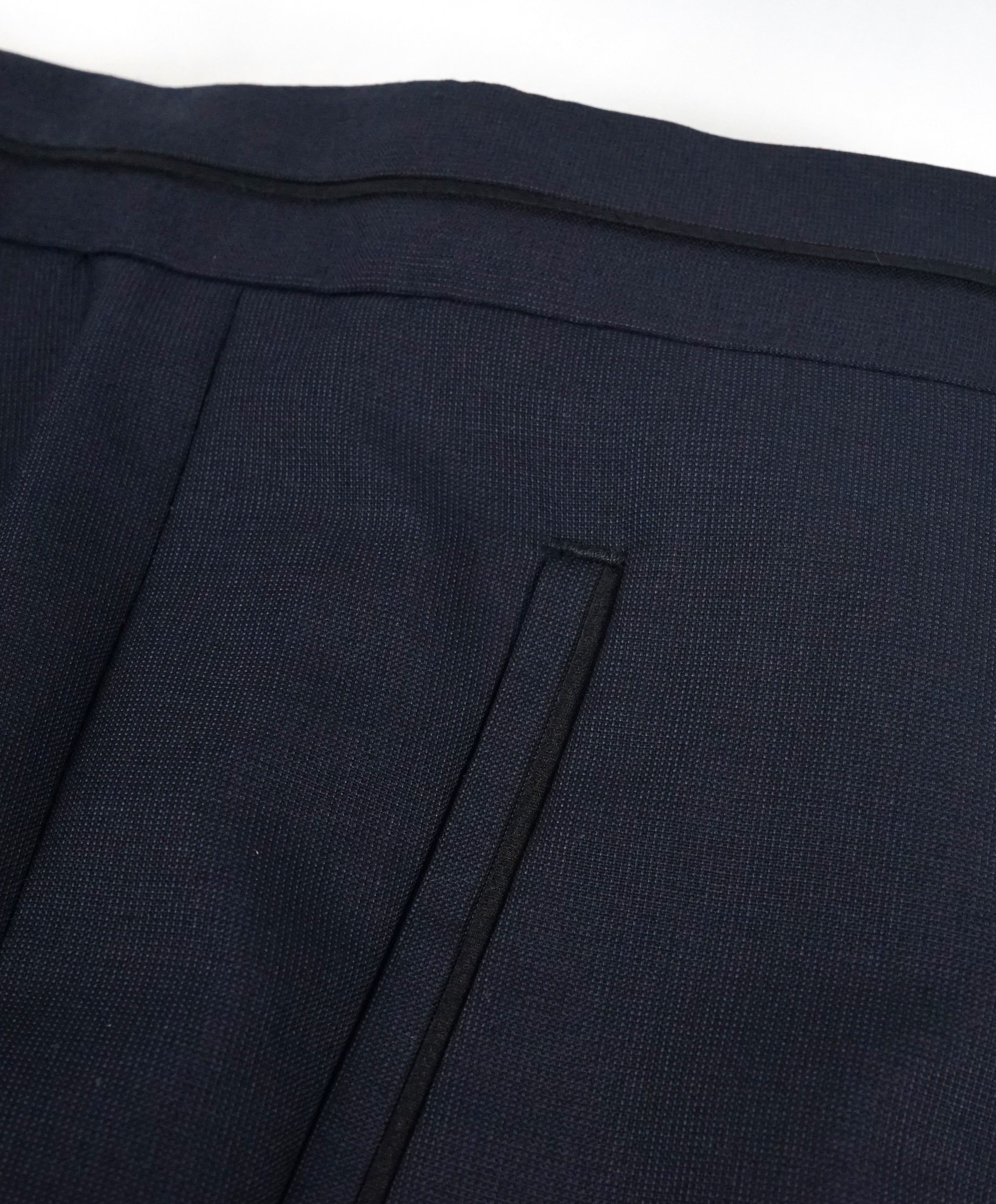 HUGO BOSS - “Henry/Glow" Navy Slim Tipped Wool/Silk Dress Pants - 33W