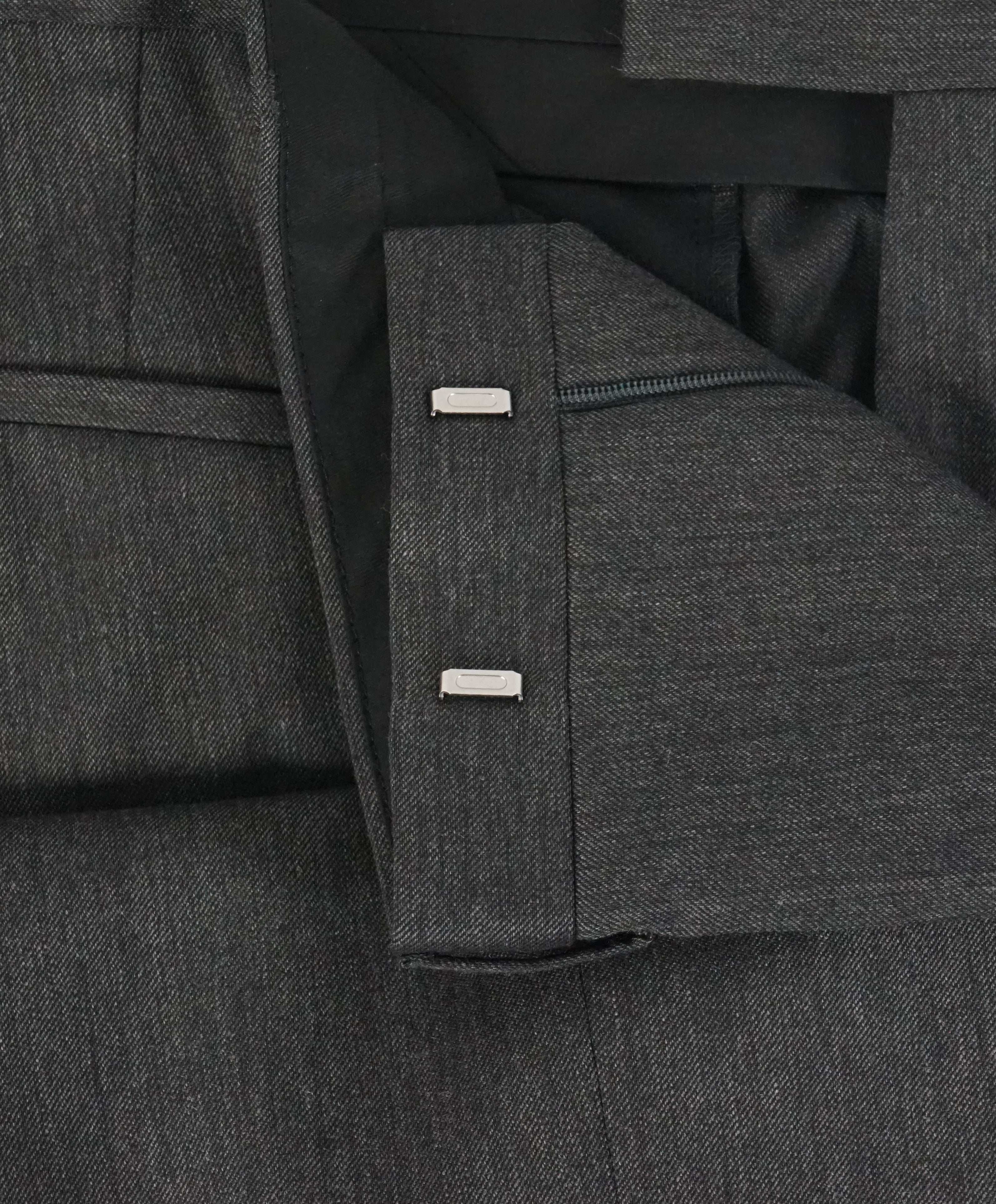 HUGO BOSS - “The Grand/Central US" Gray Textured Wool Flat Dress Pants - 36W