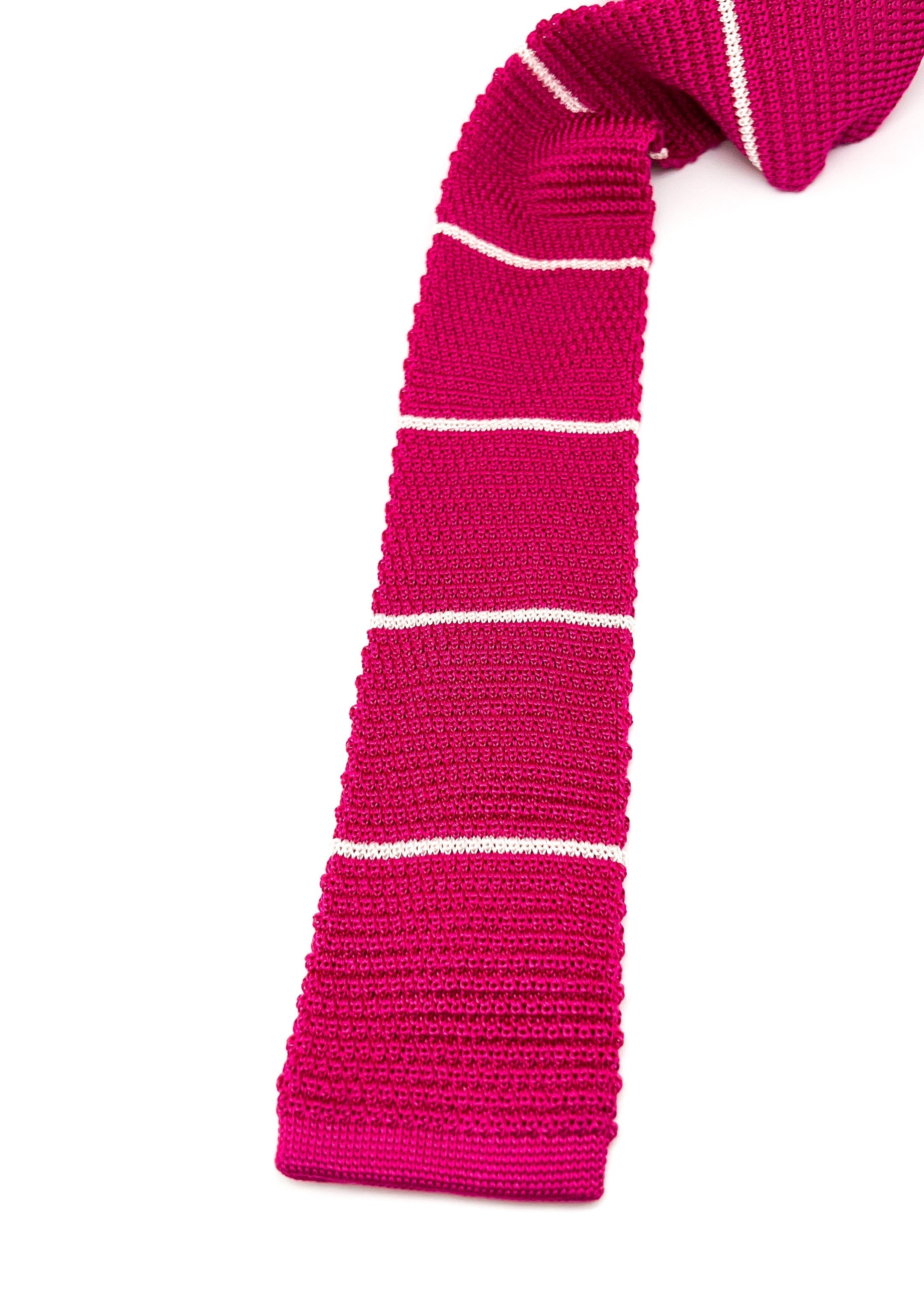 $165 OVADIA & SONS - Pink & White Stripe Knit Silk - Tie