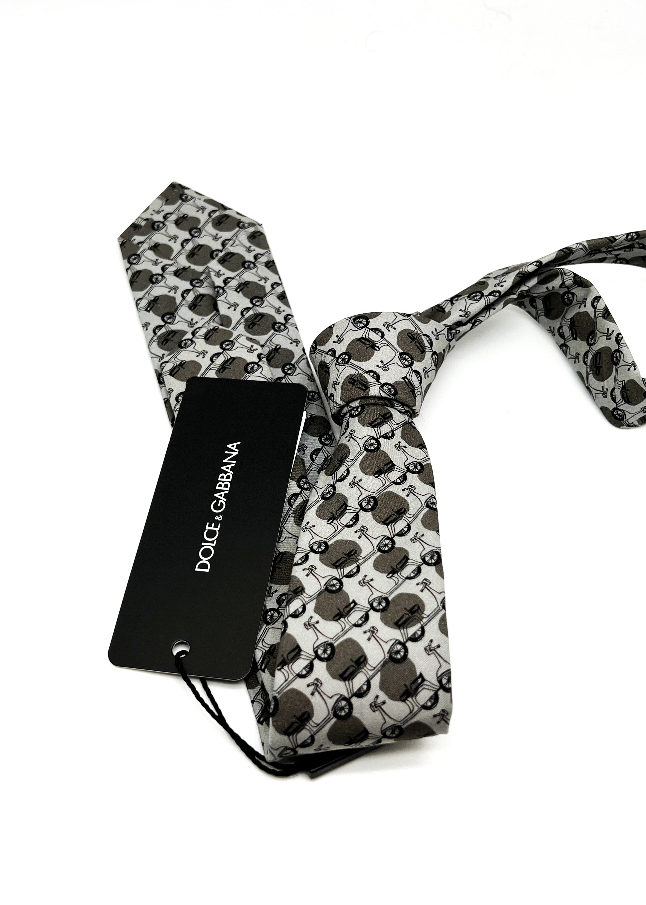 $175 DOLCE & GABBANA - 'VESPA ITALY' Cotton Polka Dot Gray 2.25" - Tie