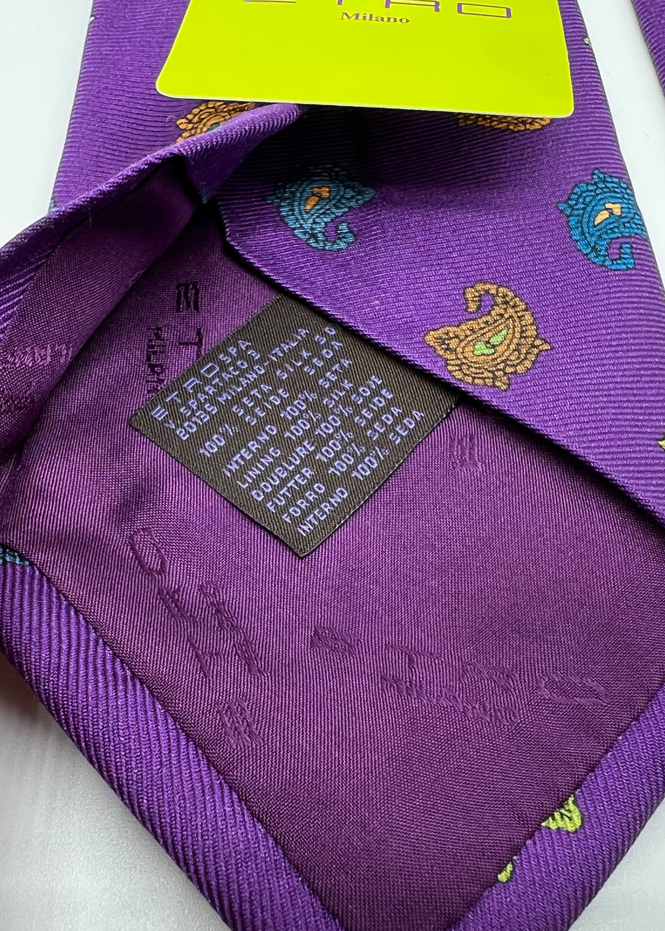 $260 ETRO - Vibrant Mult-Color Purple Paisley 3.25" - Tie