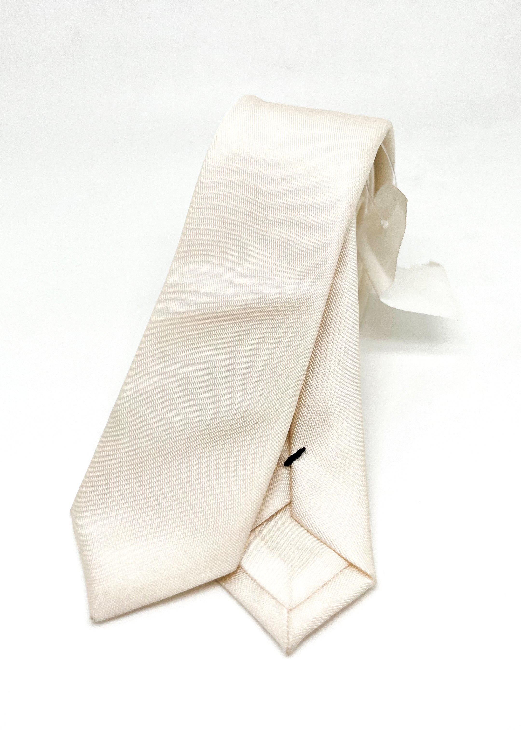 $220 BALENCIAGA - PARIS Off White Skinny Silk Tie 2.0" - Tie