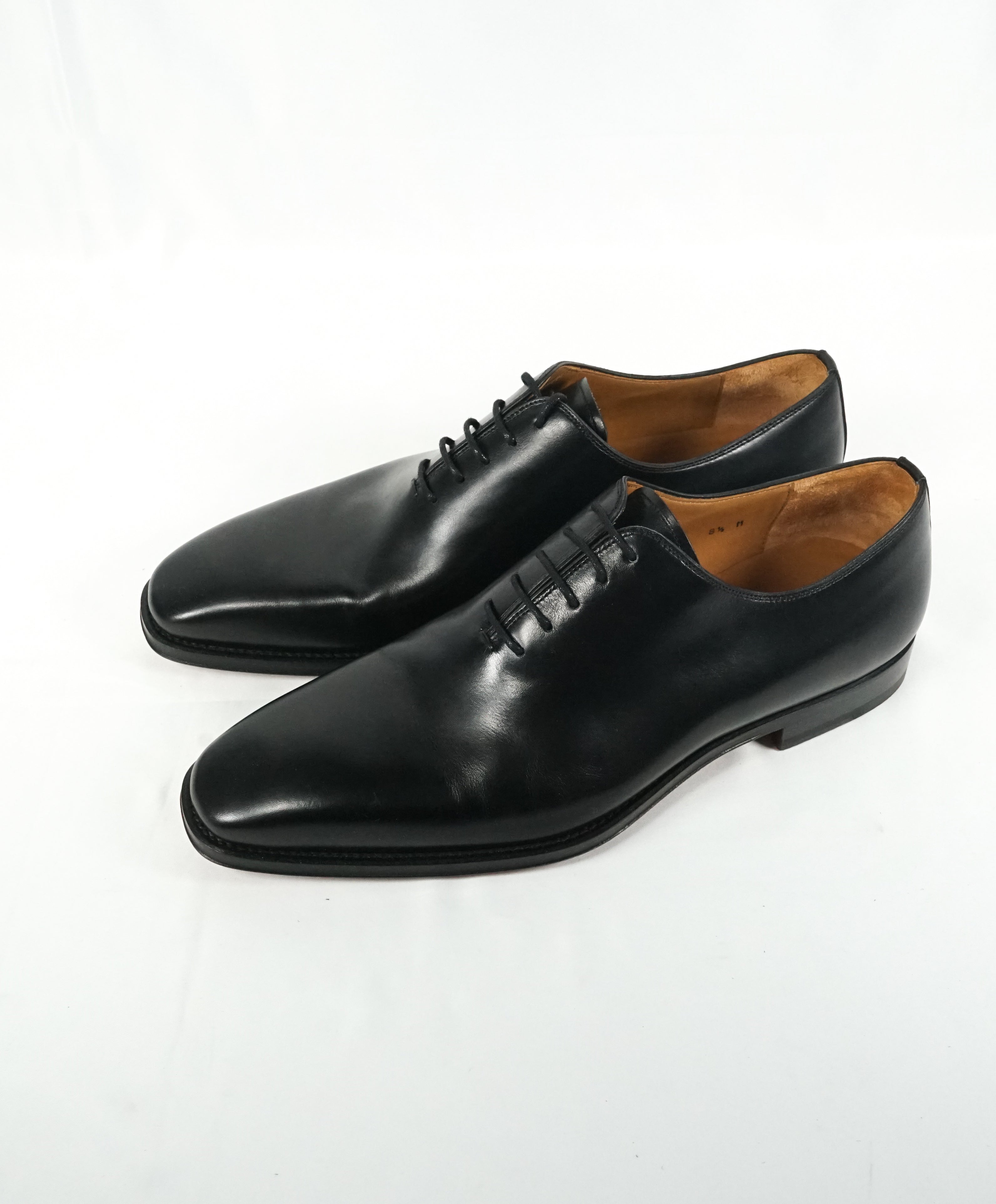 MAGNANNI - Whole Cut Oxfords Black Balmorals - 8.5