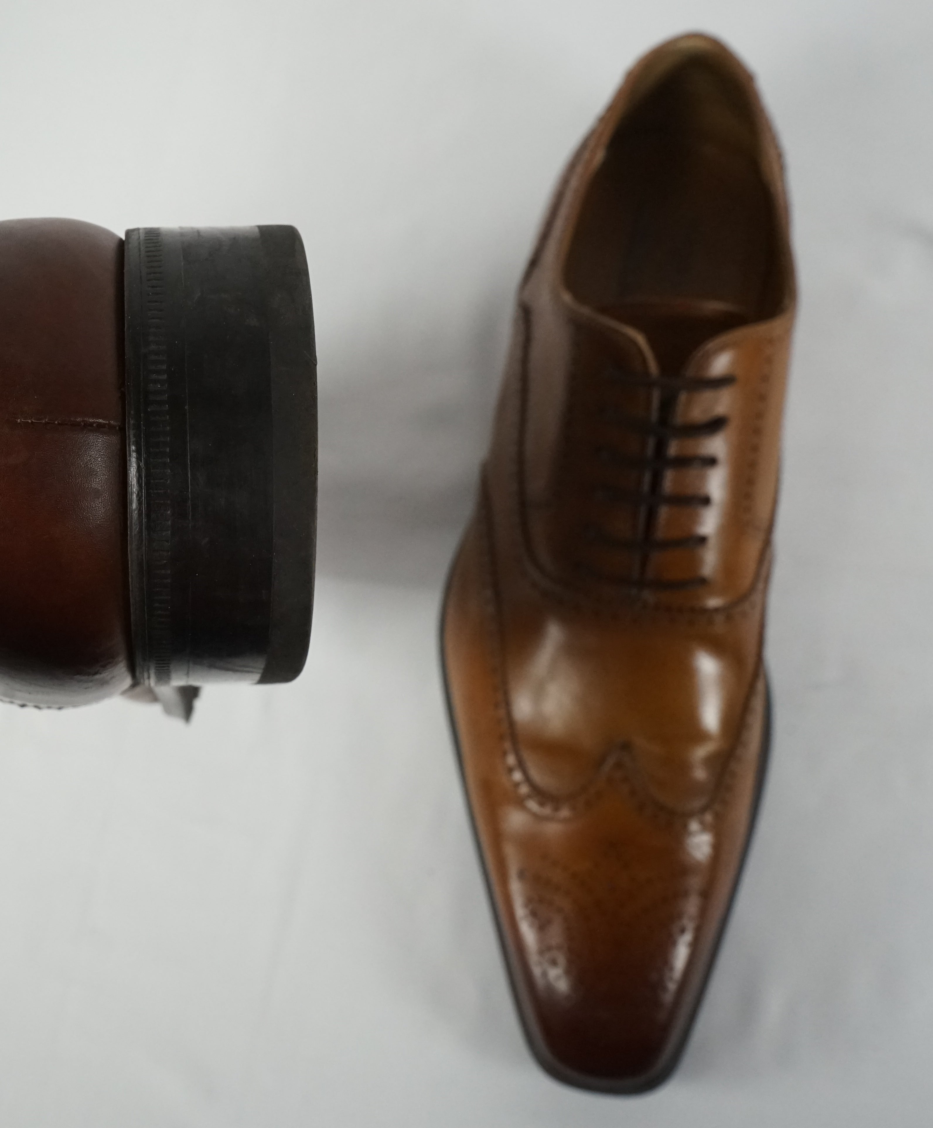 MAGNANNI - Brown Burnt Tips Wingtip Brogue Oxfords - 11.5