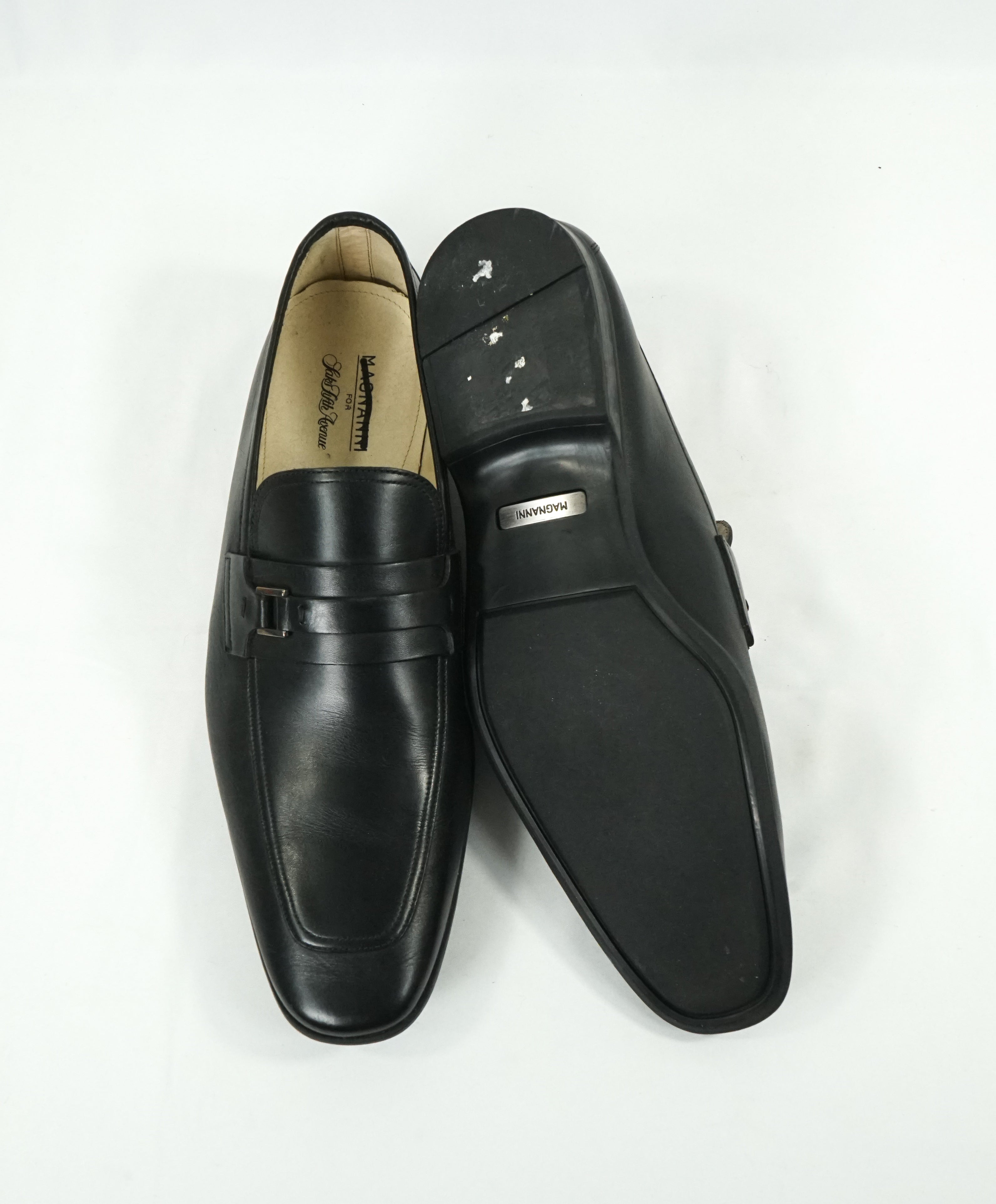 MAGNANNI - Smooth Black Bit Leather Loafers W Rubber Sole - 9.5