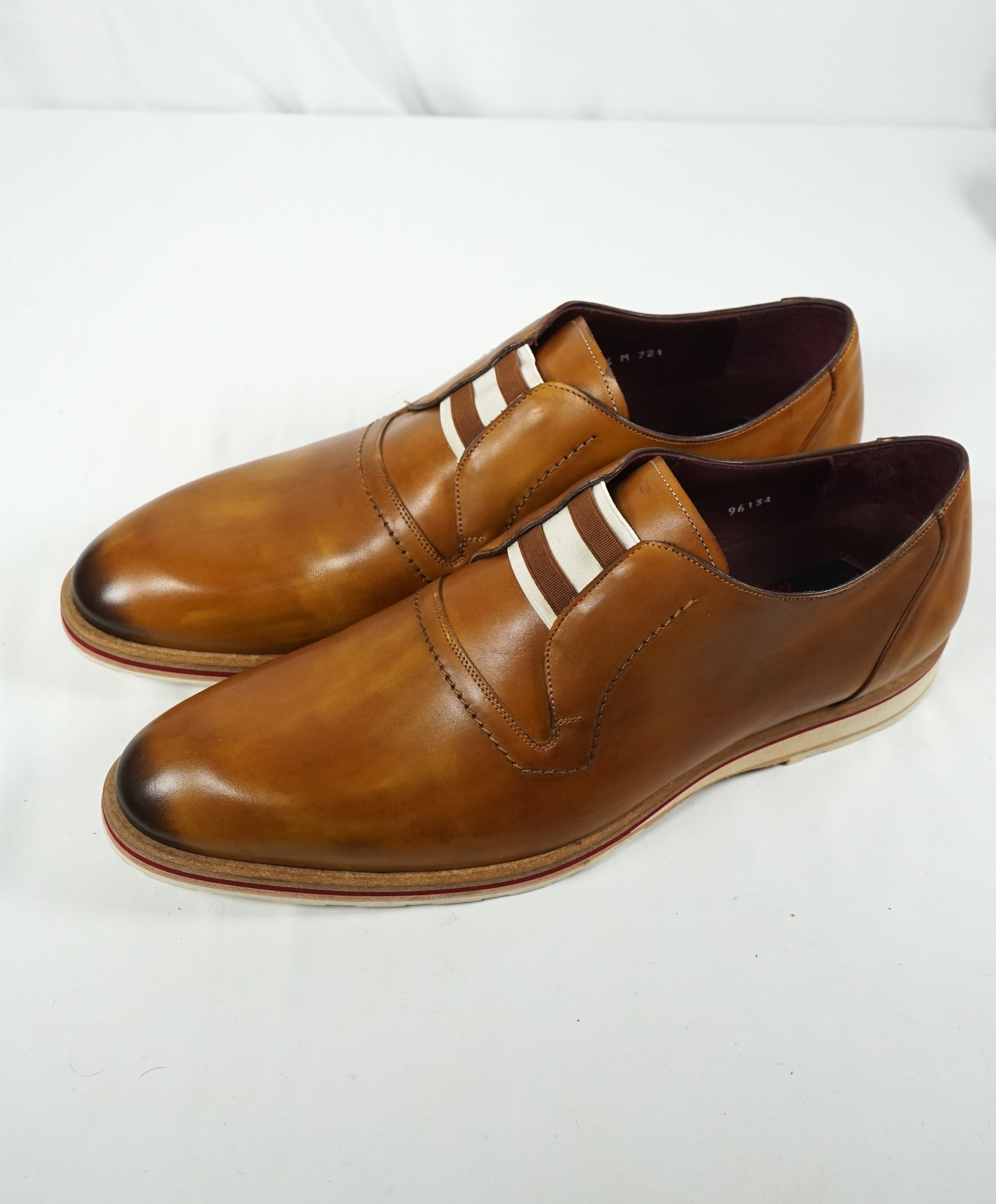 MEZLAN - "Volta" Hand Patina Burnished Leather Loafers - 10.5