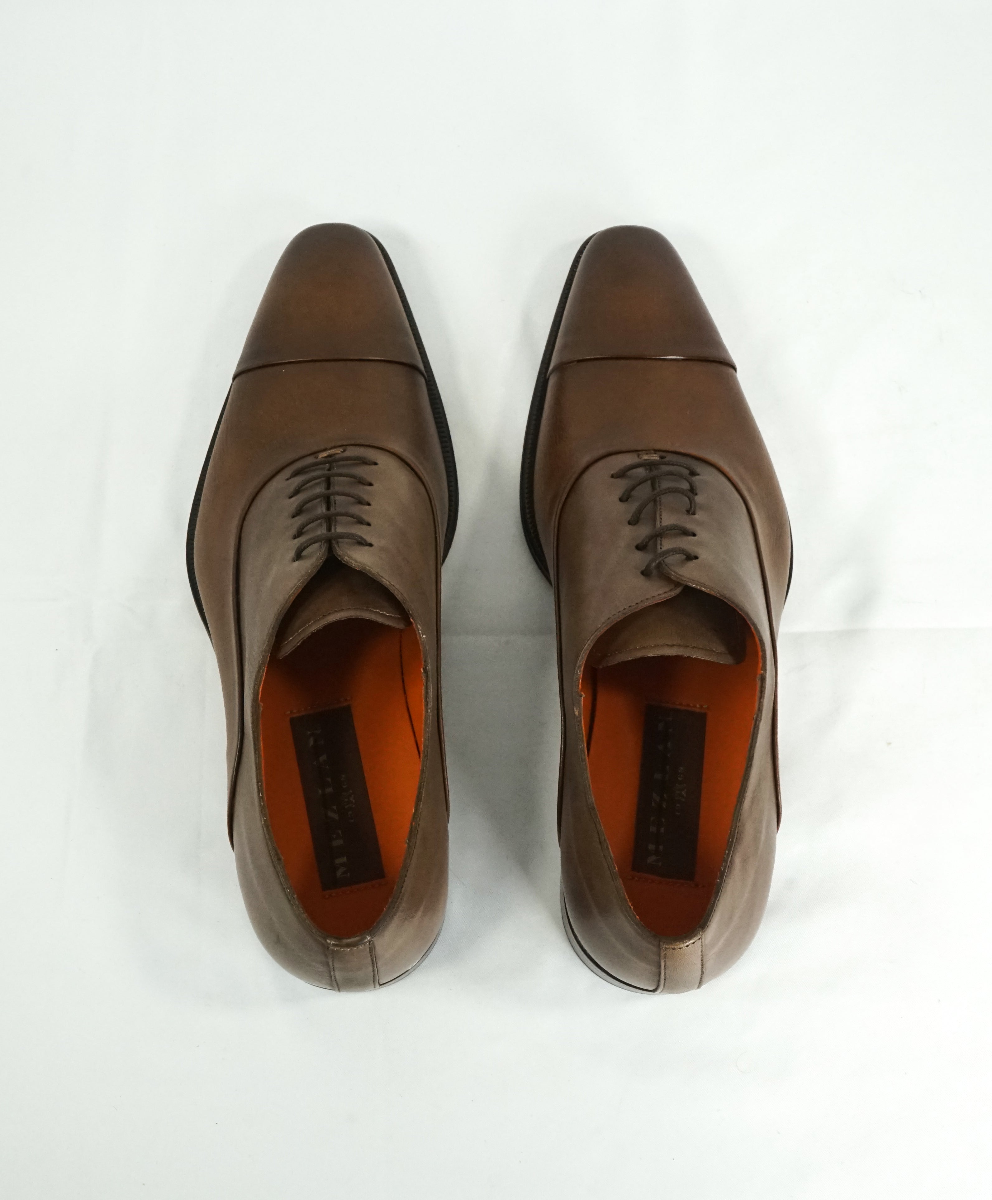 MEZLAN - Two Tone BiColor Soft Leather Oxfords Orange Sole - 8.5